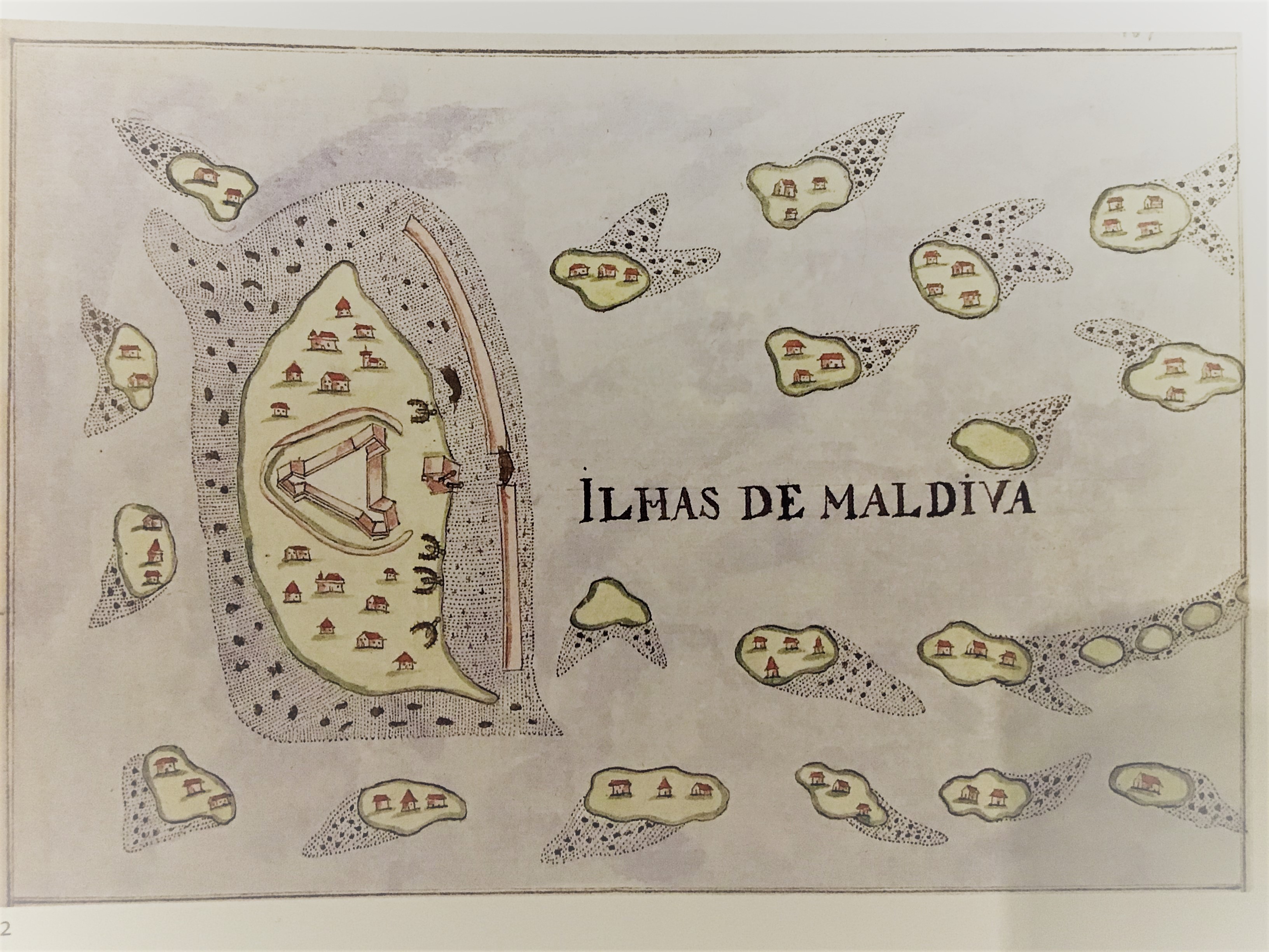 Lukisan Portugis abad ke-17 mengenai kubu Maldives dan kepulauan itu. Dalam buku Kubu Antonio Bocarro (1632)
