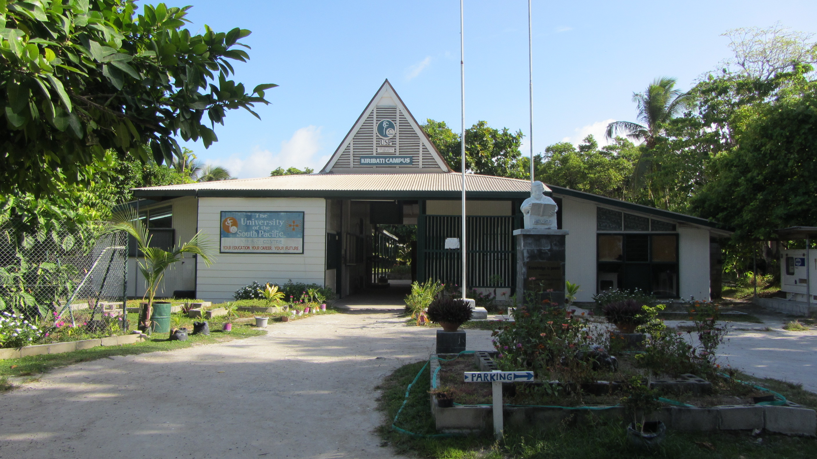 Kampus Universiti Pasifik Selatan, Kiribati