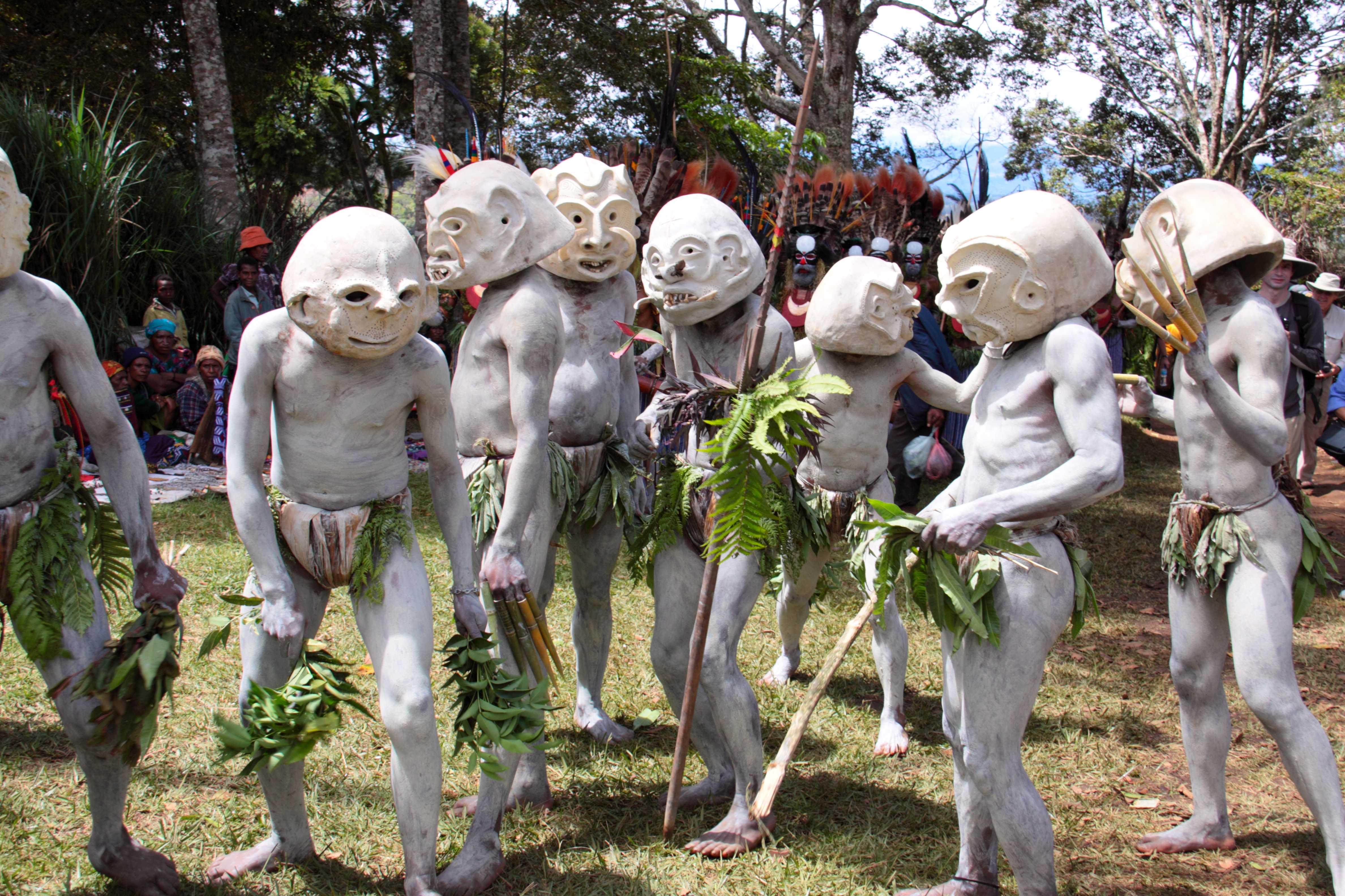 Asaro Mudmen, kumpulan kebudayaan terkenal dari Wilayah Tanah Tinggi Timur.