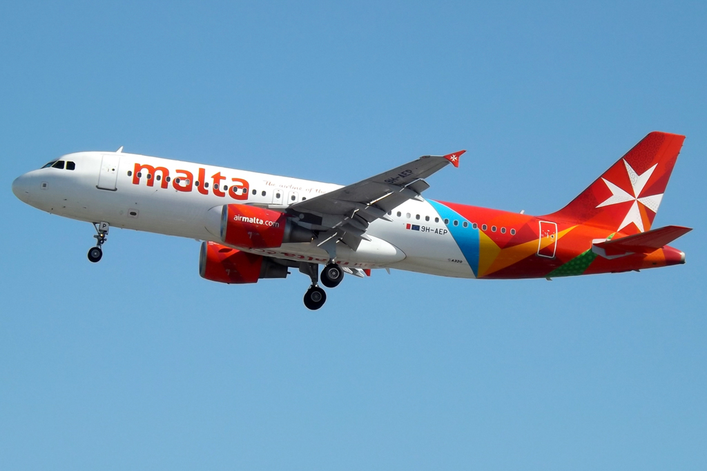 Một chiếc Airbus A320 của Air Malta.