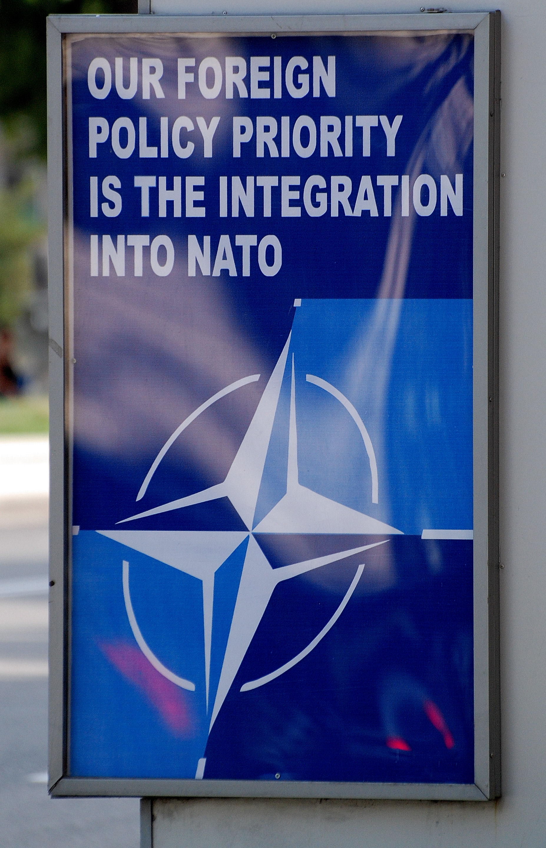 Poster pro-NATO di Tbilisi