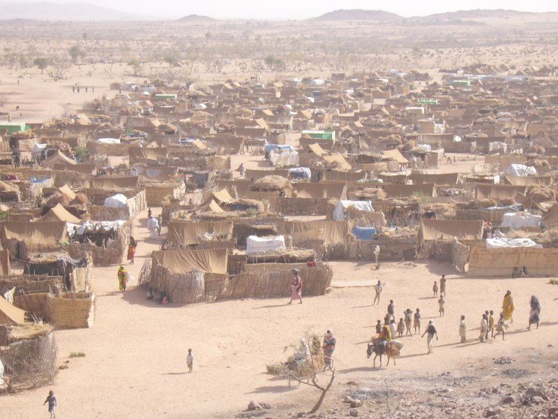 Kem pelarian Darfur di Chad, 2005.