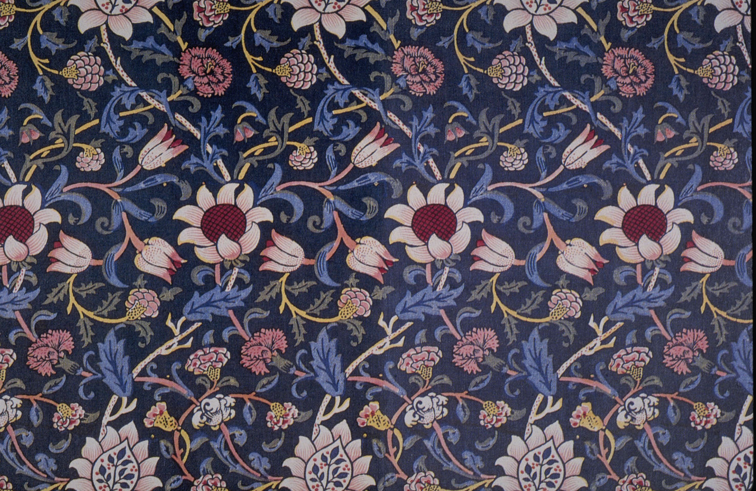 Reka bentuk tekstil William Morris, 1883