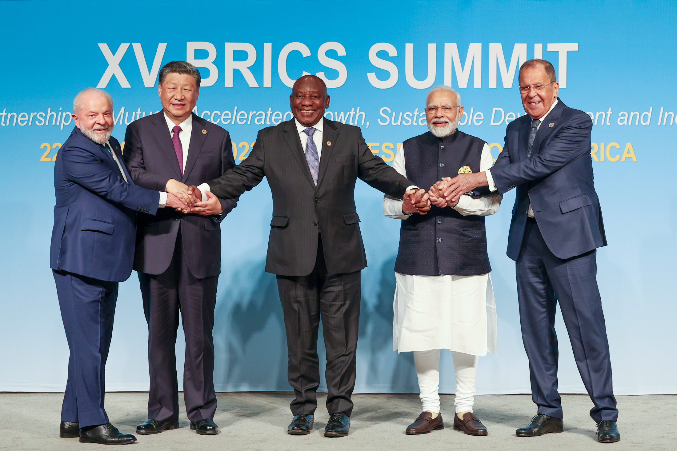 Ramaphosa dan pemimpin BRICS lain semasa Sidang Kemuncak BRICS ke-15 di Johannesburg, Ogos 2023.