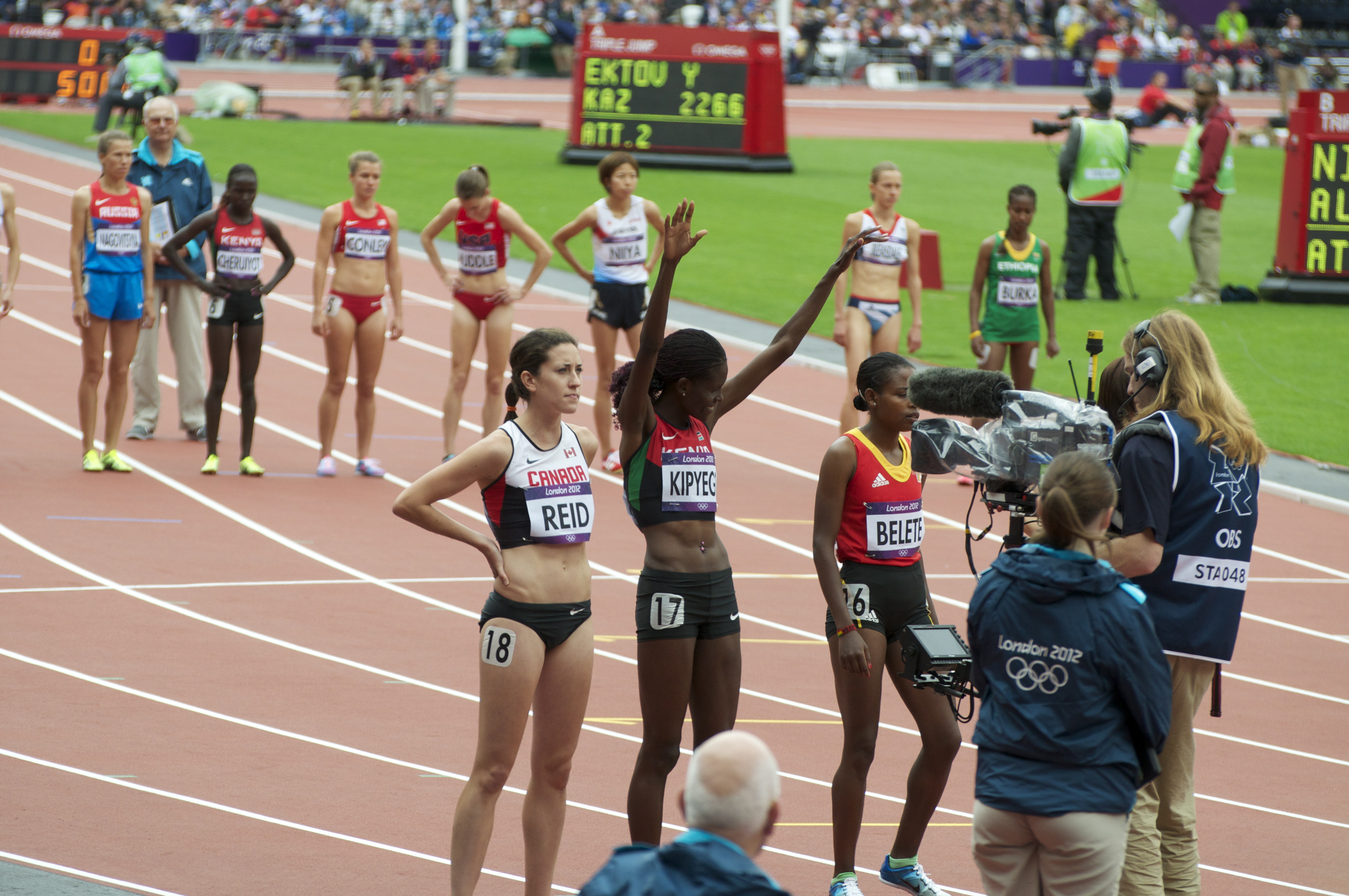 Jepkosgei Kipyego và Jepkemoi Cheruiyot tại Thế vận hội London 2012.