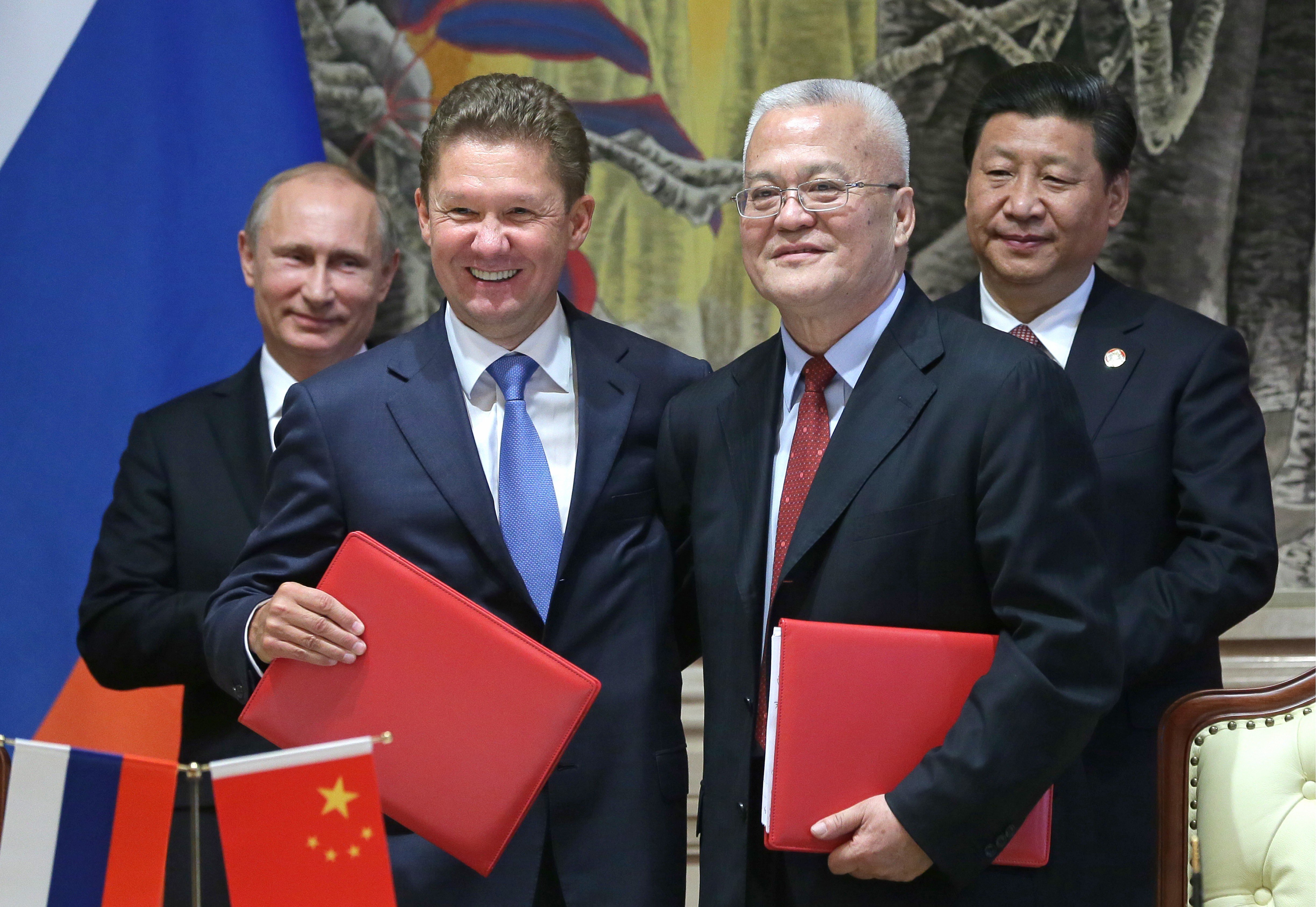 Vào ngày 21 tháng 5 năm 2014, Trung Quốc và Nga đã ký một thỏa thuận khí đốt trị giá 400.00 B USD. Hiện tại, Nga đang cung cấp khí tự nhiên cho Trung Quốc.