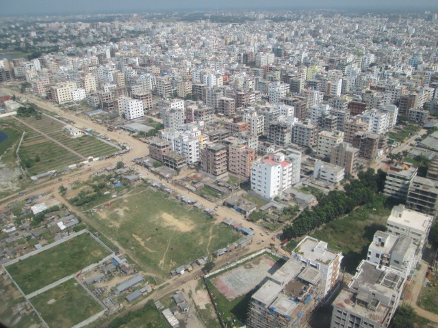 Pemandangan panorama Dhaka pada tahun 2012.