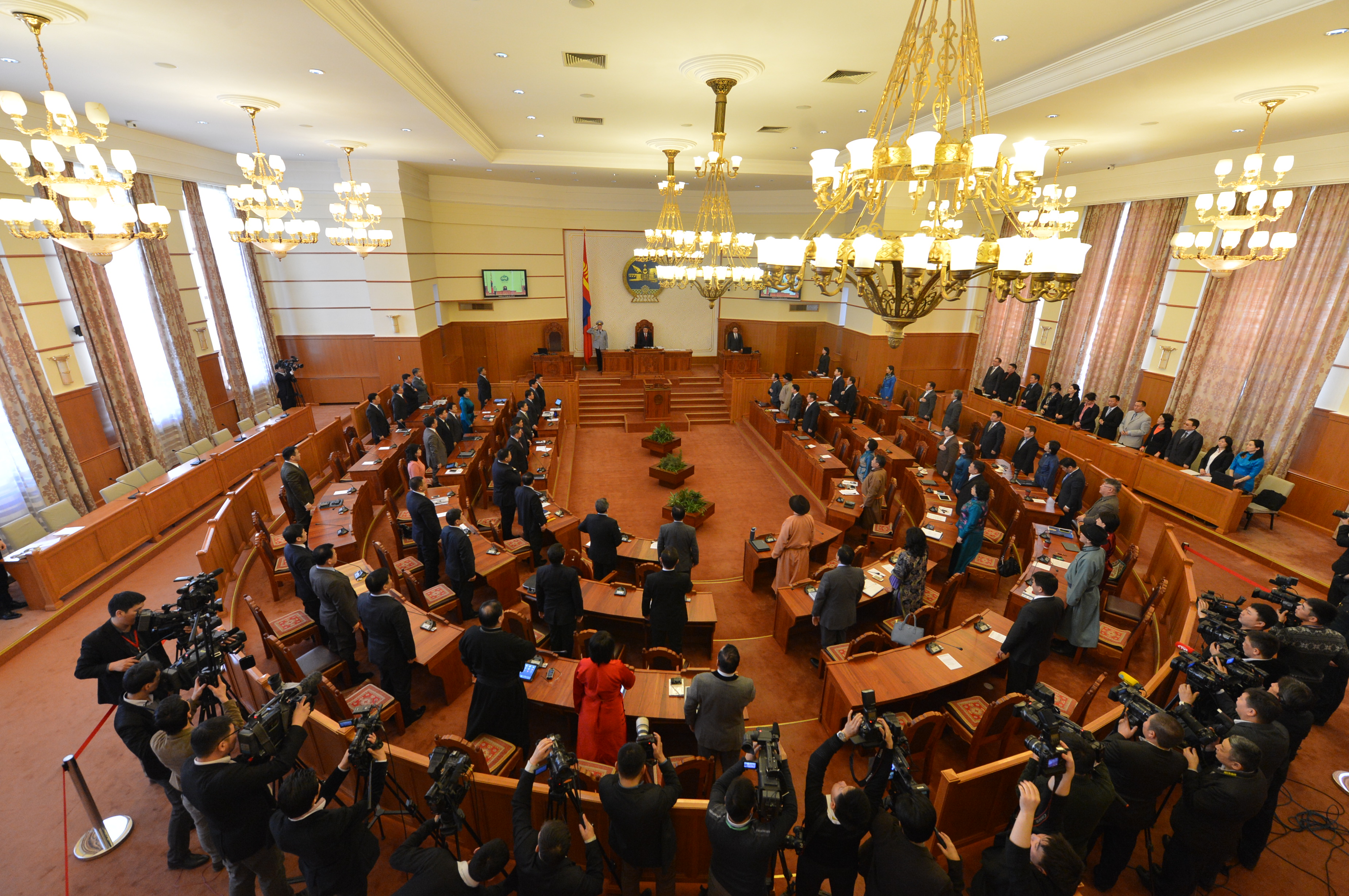 Dewan Khural Agung Negeri sedang bersidang