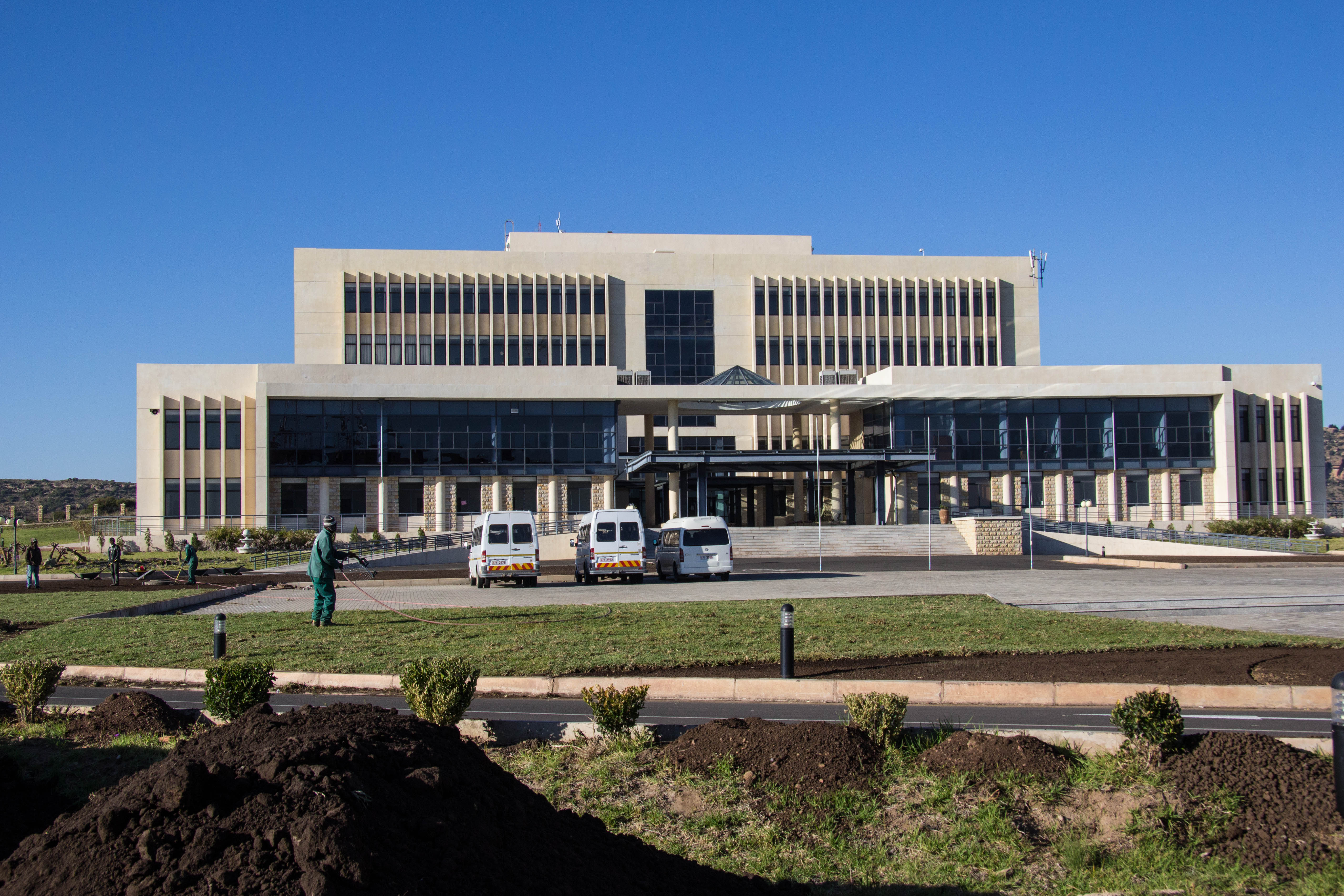 Gedung Parlemen Lesotho di Maseru.
