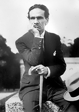 César Vallejo, penyair paling terkenal Peru.