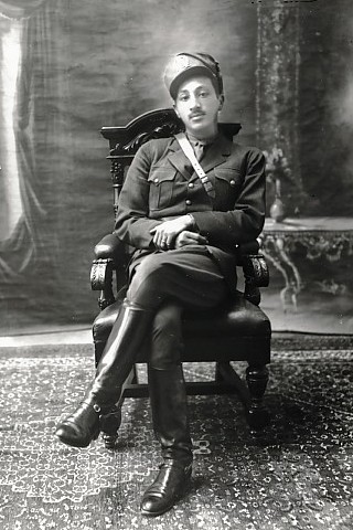Raja Zahir, raja terakhir Afghanistan yang memerintah, yang memerintah dari tahun 1933 hingga 1973.