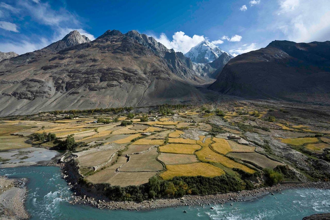Budidaya dataran banjir di Koridor Wakhan, Pegunungan Pamir.