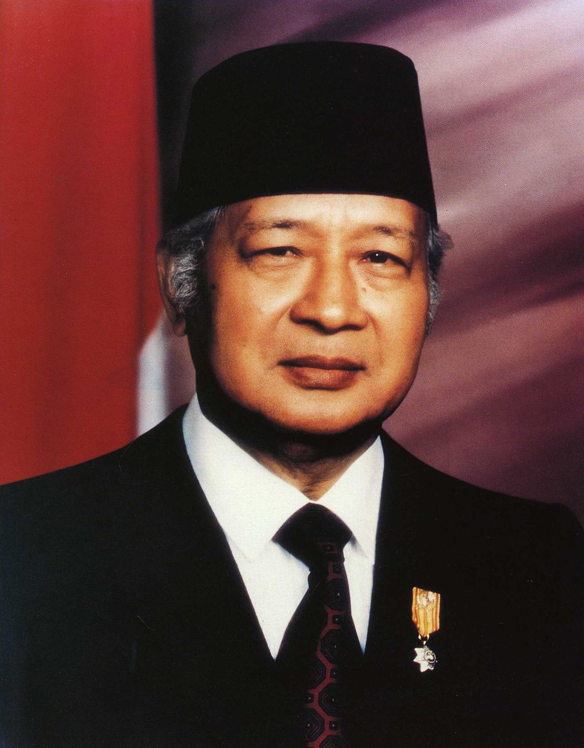 Suharto, Presiden Indonesia dari 1967 hingga 1998.