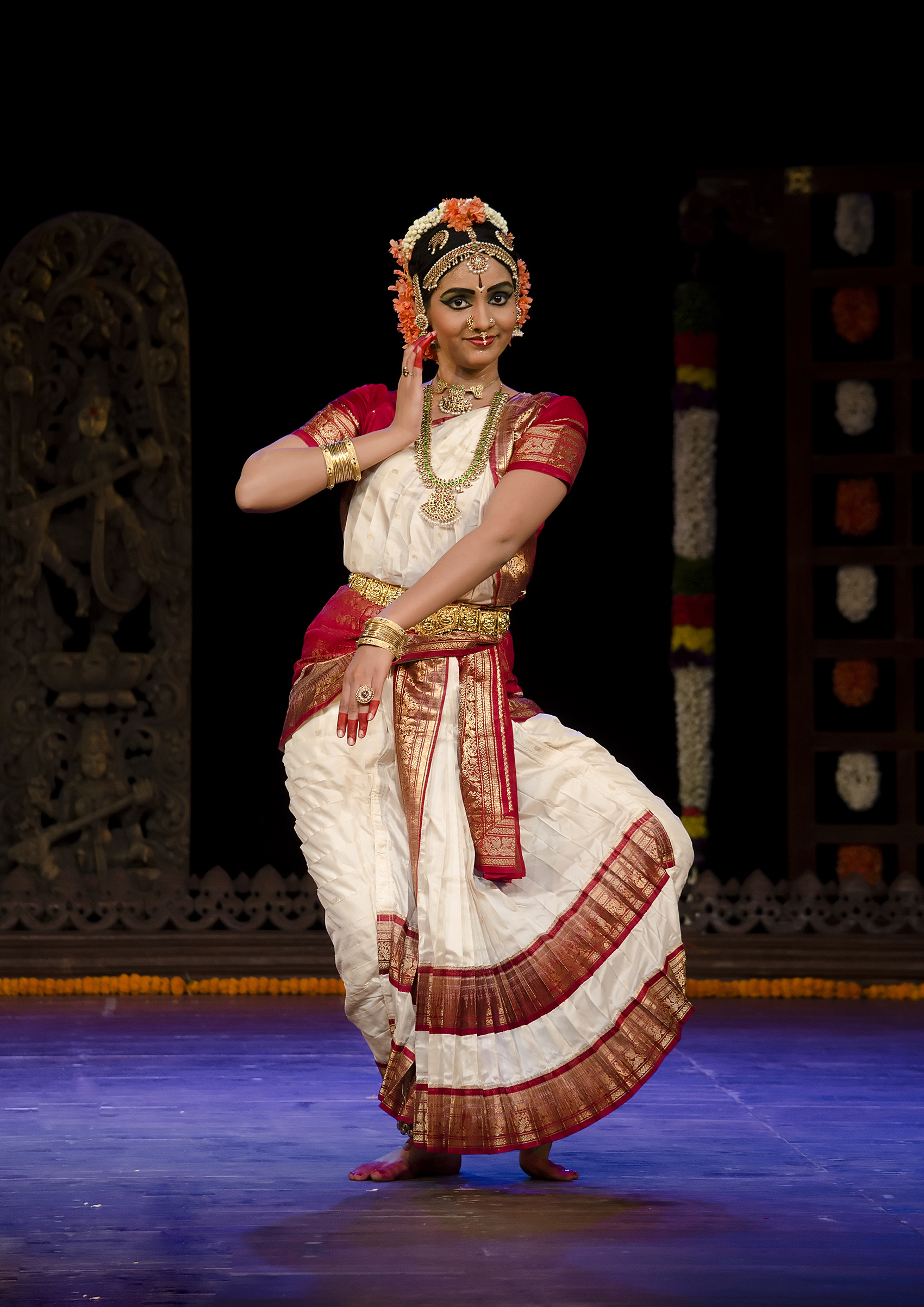 Akademi Seni Pertunjukan Nasional India telah mengakui delapan gaya tarian India sebagai klasik. Salah satunya adalah Kuchipudi yang ditampilkan di sini.