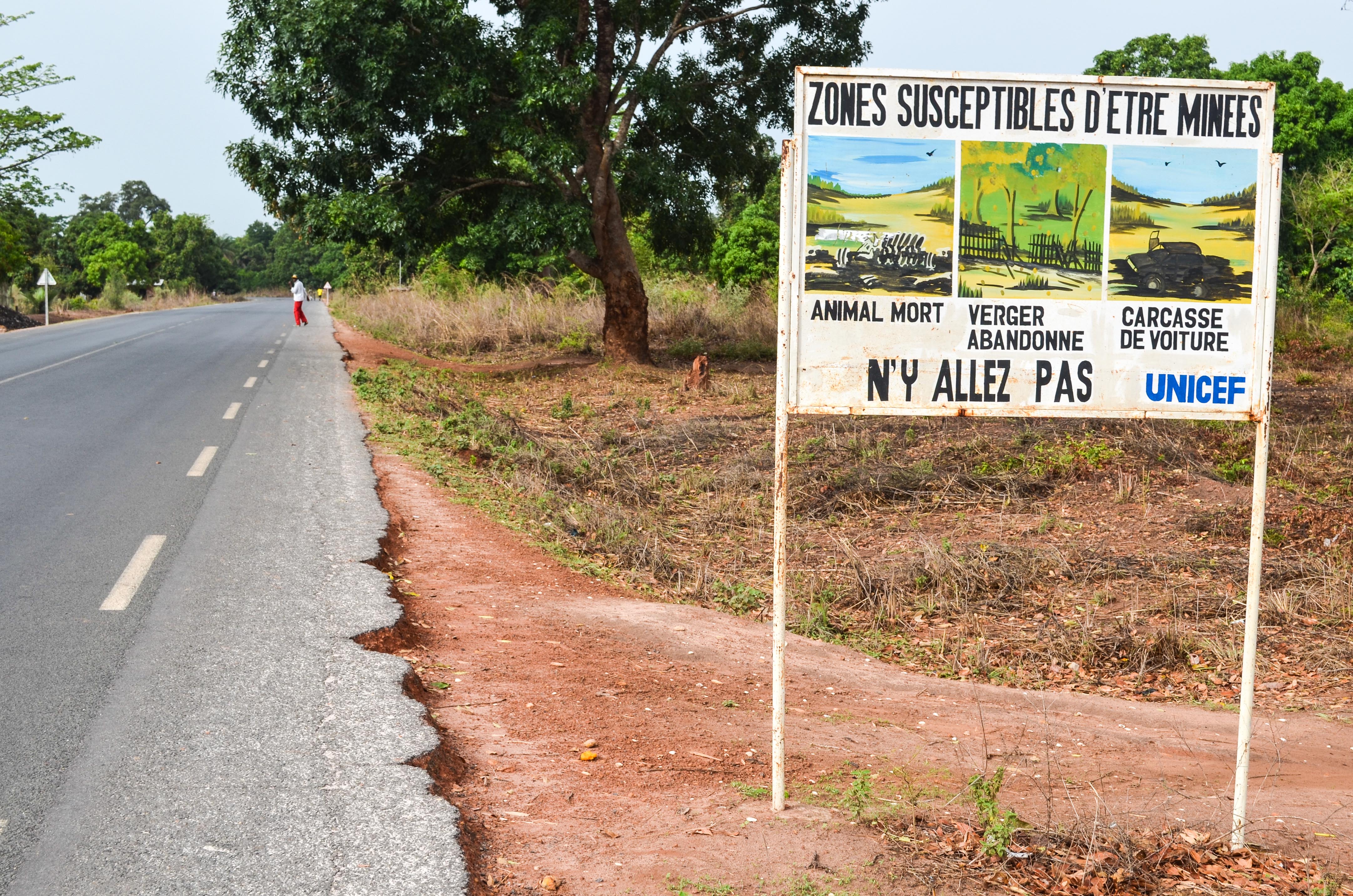 Land mines were widely used in the Casamance conflict between separatist rebels and the Senegalese government, posing a threat to civilians.