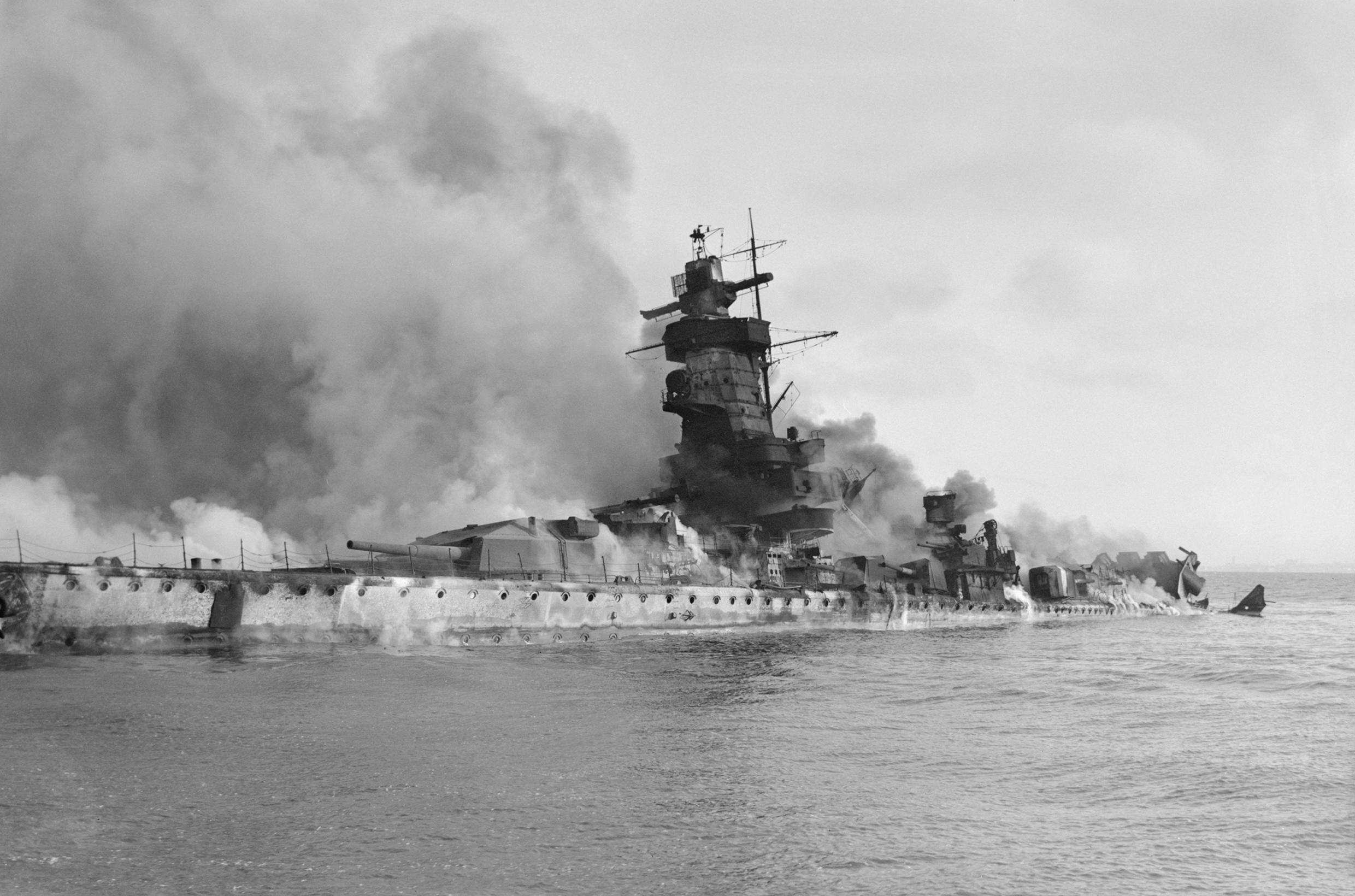 ドイツ巡洋艦アドミラル・グラーフ・シュペーの沈没は、第二次世界大戦中のウルグアイで起きた最も有名な出来事である。