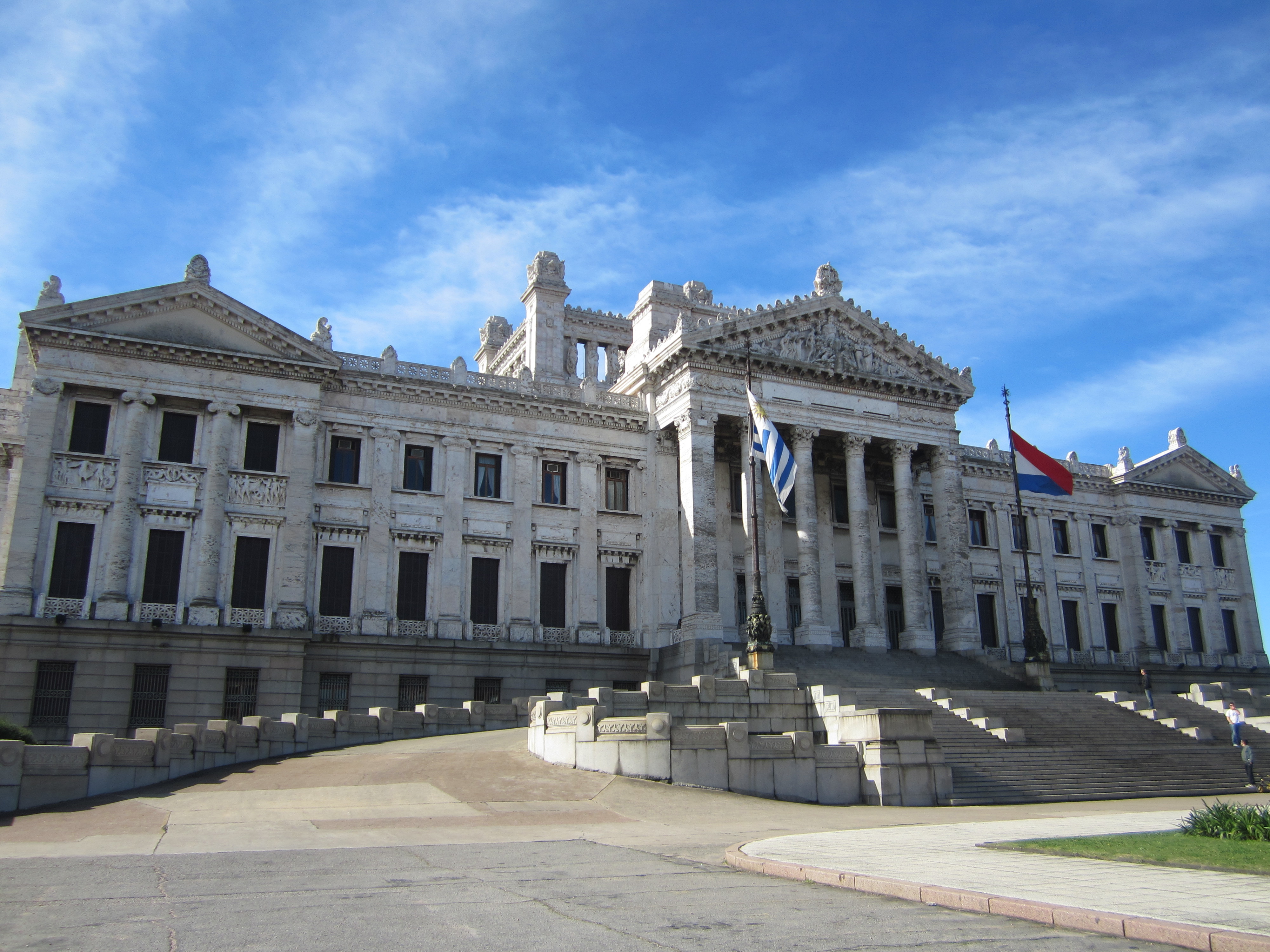 Palacio Legislativo, Montevideo