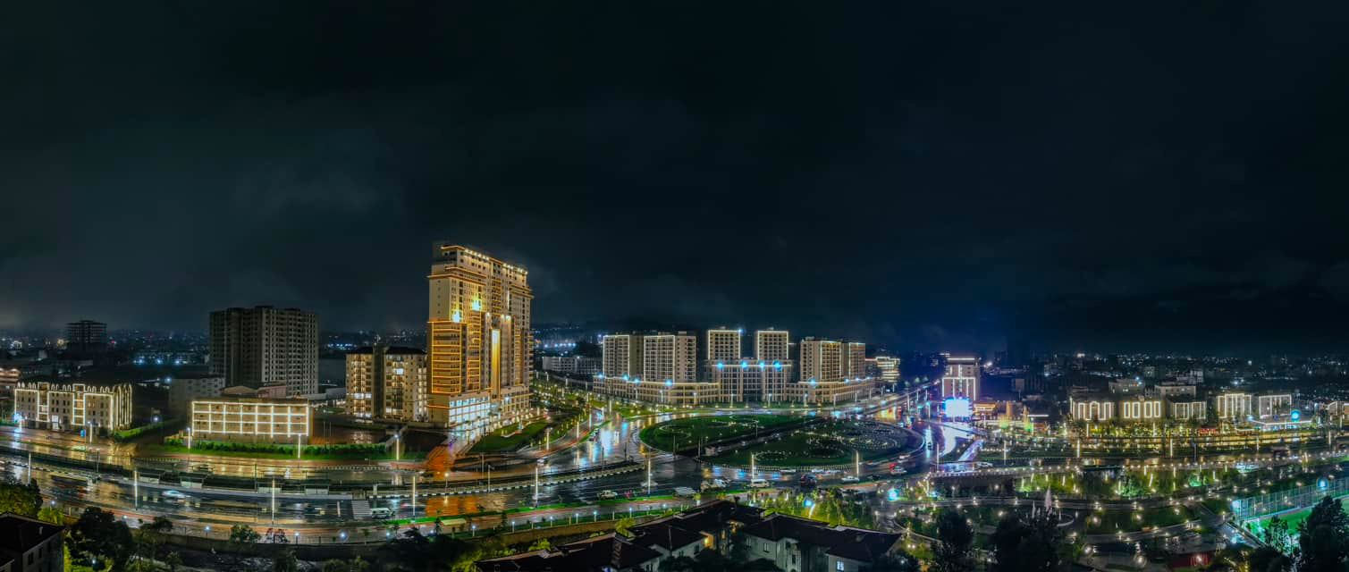 Lebih dari 5 juta penduduk tinggal di Addis Ababa, pusat ekonomi negara