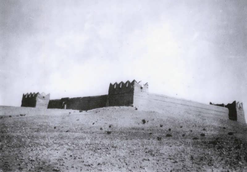 Kubu Merah Kuwait di Al Jahra.