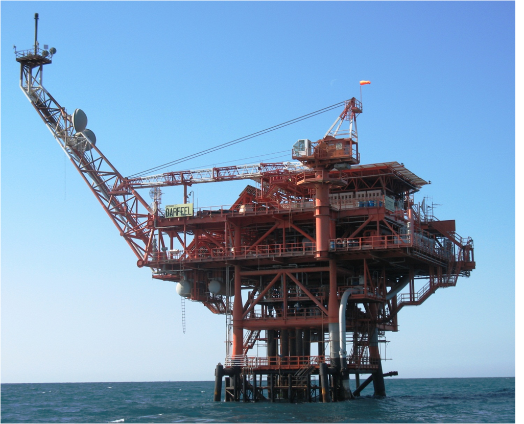 Sebuah pelantar luar pesisir di Medan Gas Darfeel