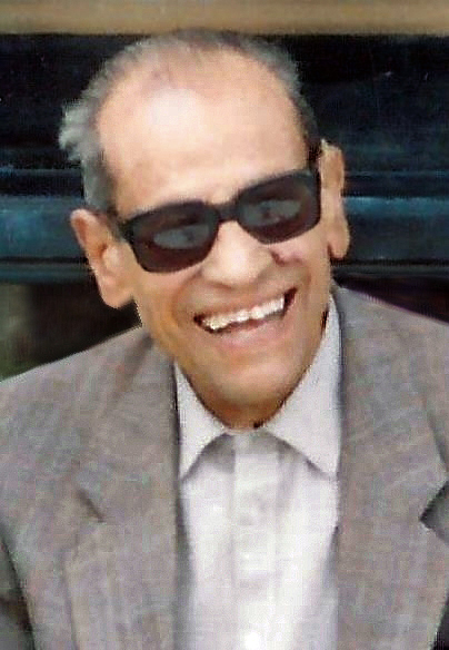 Naguib Mahfouz, penulis berbahasa Arab pertama yang memenangi Hadiah Nobel dalam Kesusasteraan