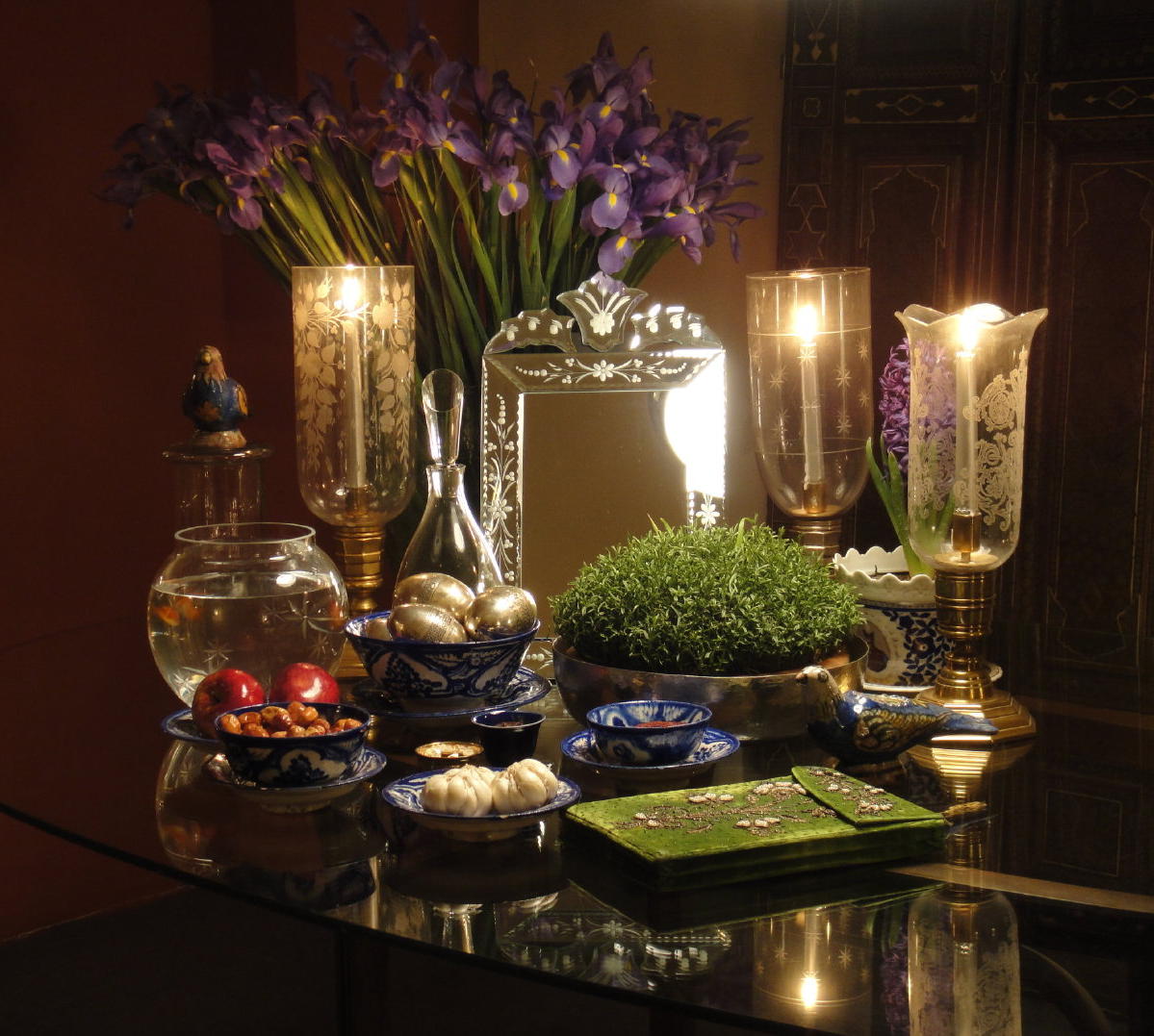 Haft-Seen, sebuah tradisi Nowruz, Tahun Baru Iran