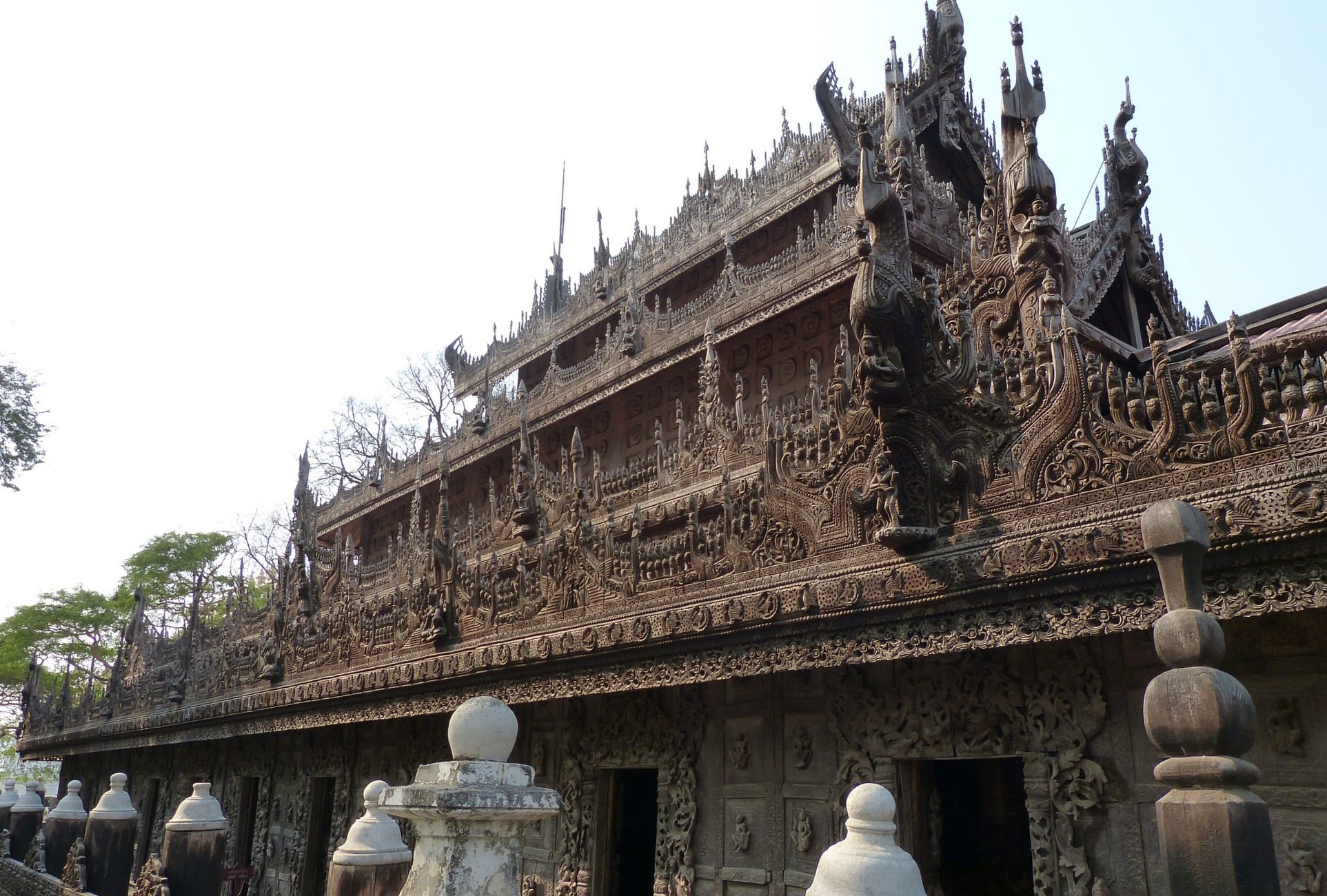 Tu viện Shwenandaw Một trong những công trình kiến trúc Phật giáo tiêu biểu của Myanmar