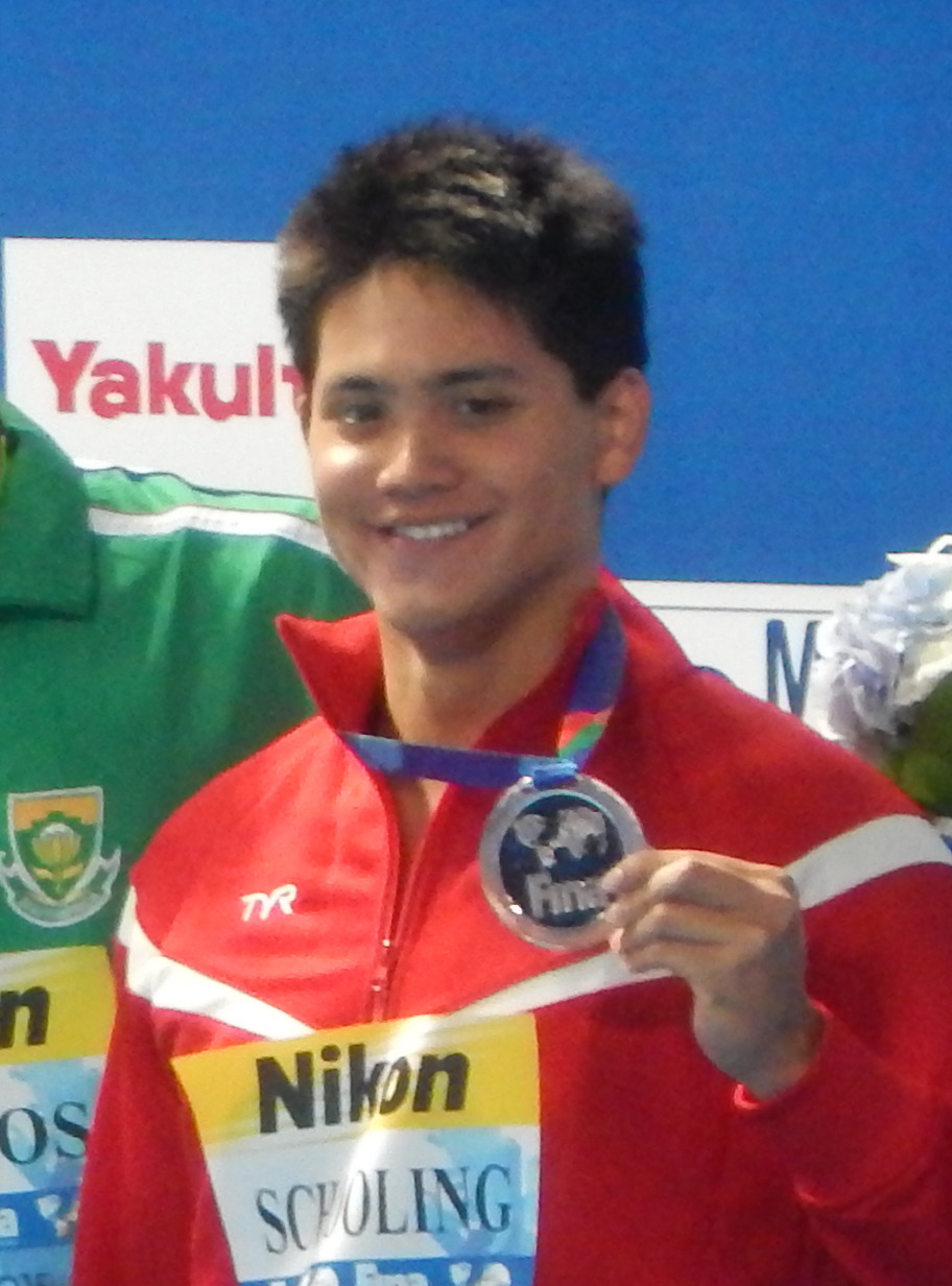 Joseph Schooling adalah peraih medali emas dan pemegang rekor Olimpiade pada Olimpiade Rio 2016 - gaya kupu-kupu 100m.