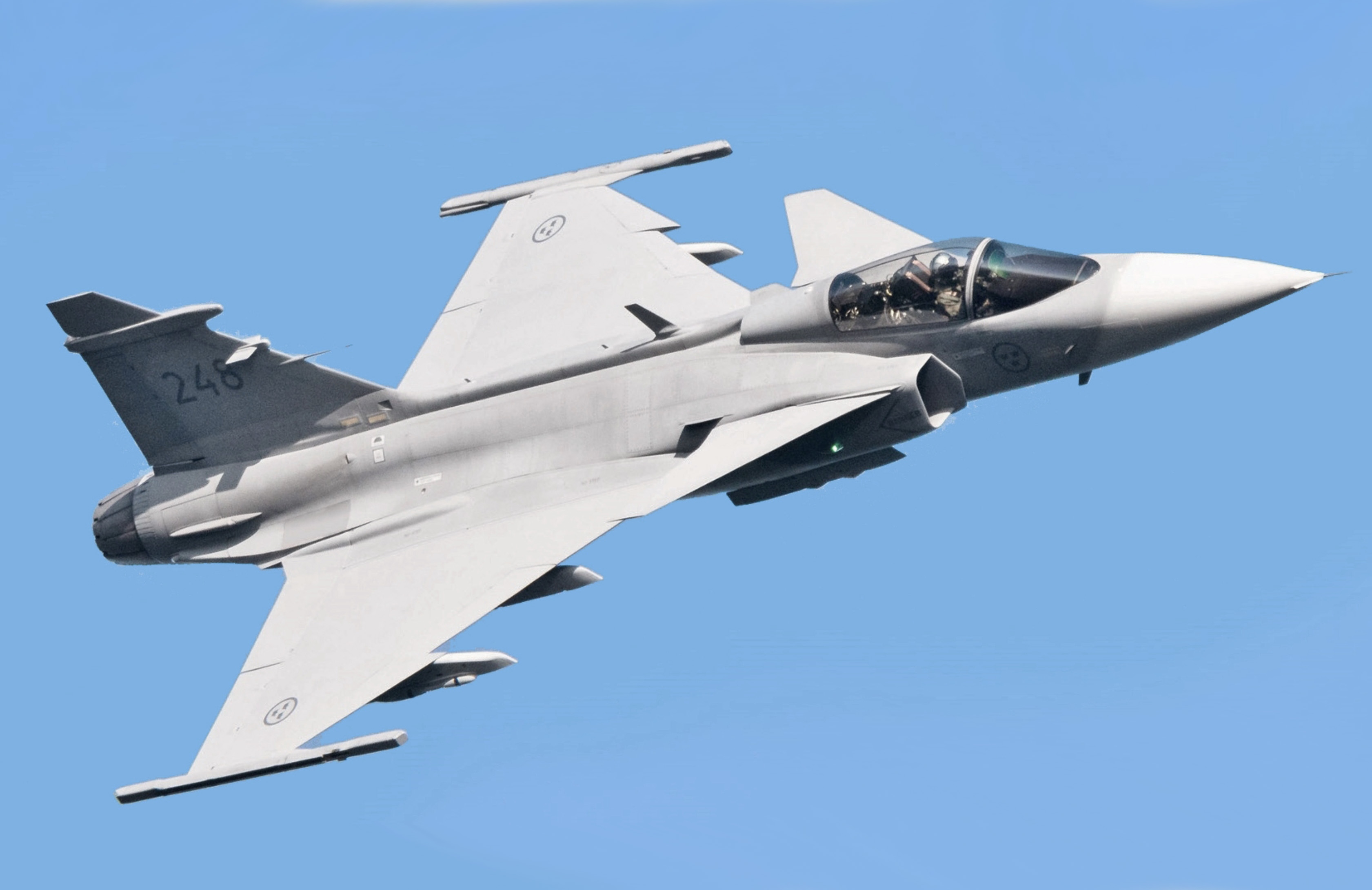 サーブ JAS 39 グリペンは、スウェーデン空軍の先進的なスウェーデン製多目的戦闘機である。
