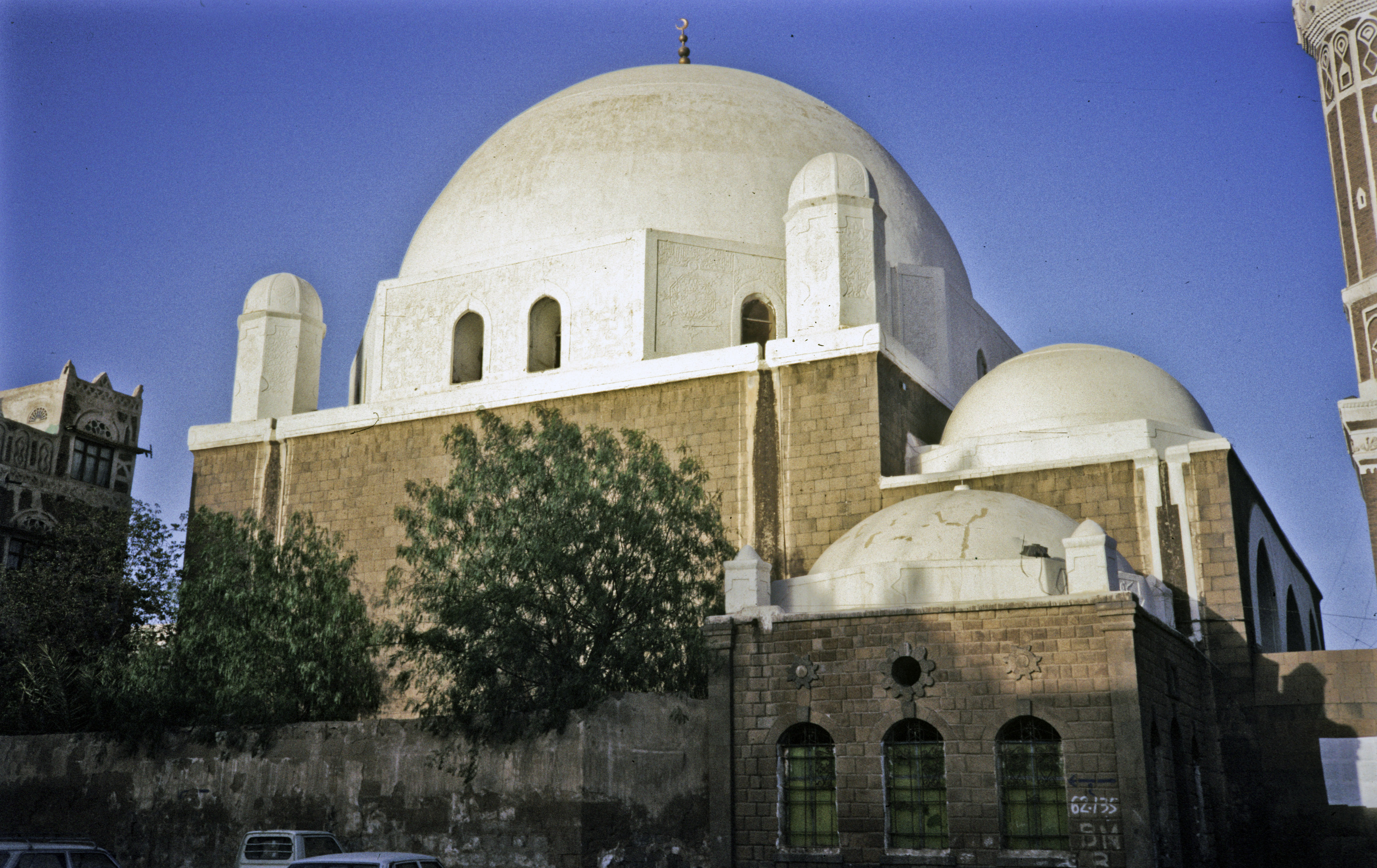 Masjid Uthmaniyyah Al Bakiriyya di Sana'a, dibina pada tahun 1597.