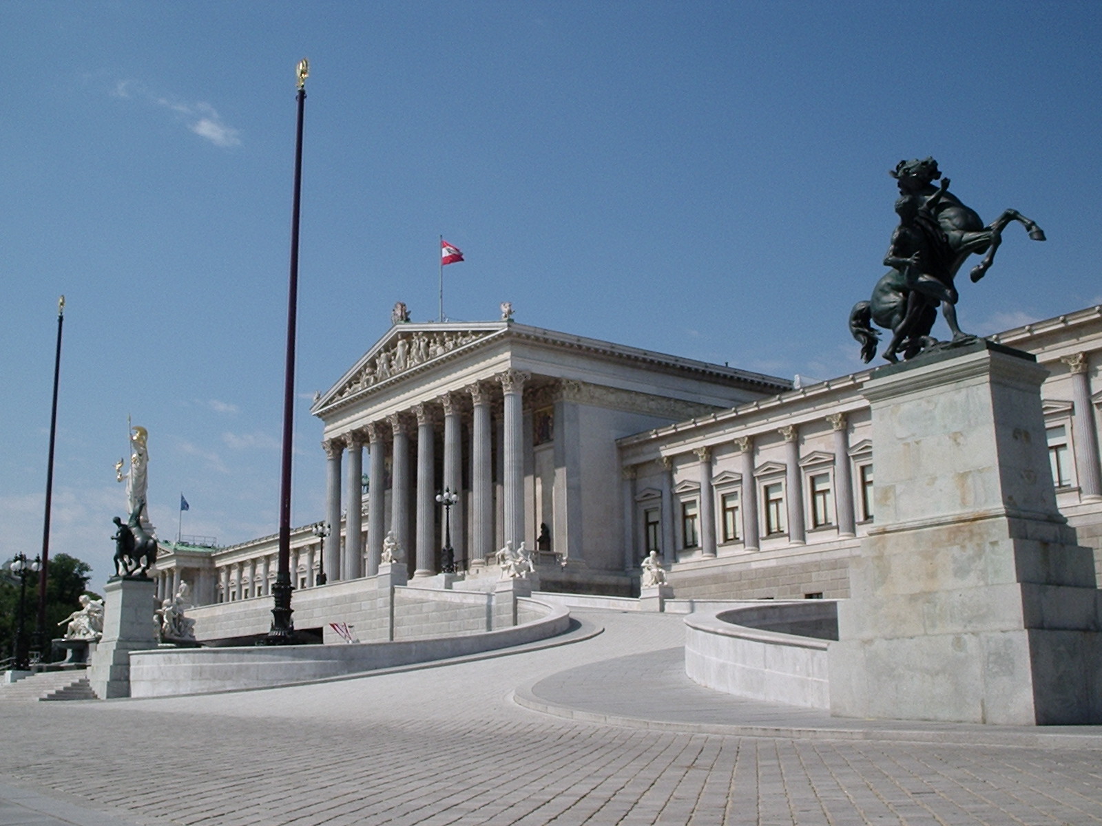 Bangunan Parlimen Austria di Vienna
