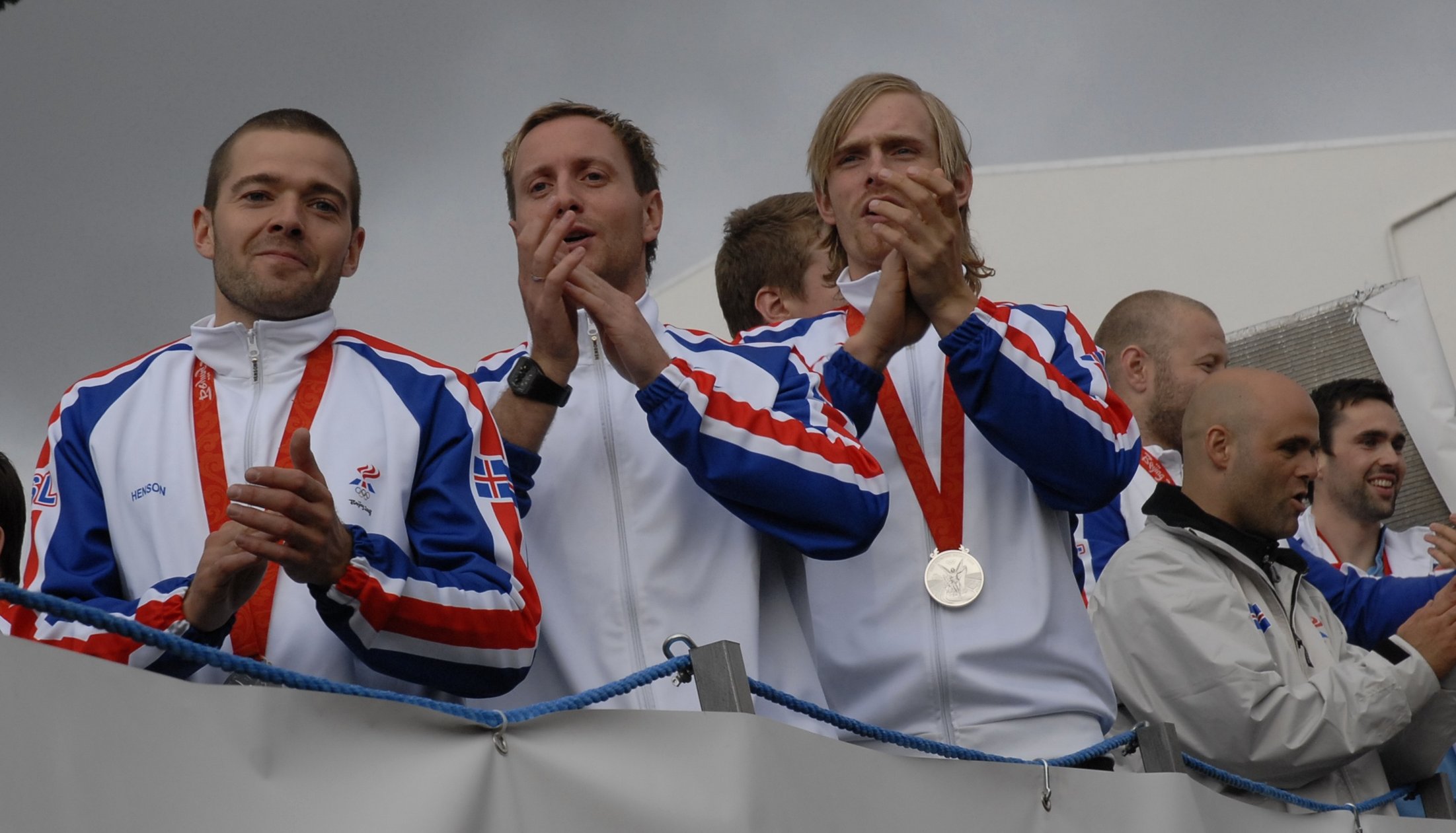 Pasukan bola baling kebangsaan lelaki Iceland (gambar) memenangi pingat perak di Sukan Olimpik Musim Panas 2008. Bola baling dianggap sebagai sukan kebangsaan Iceland.