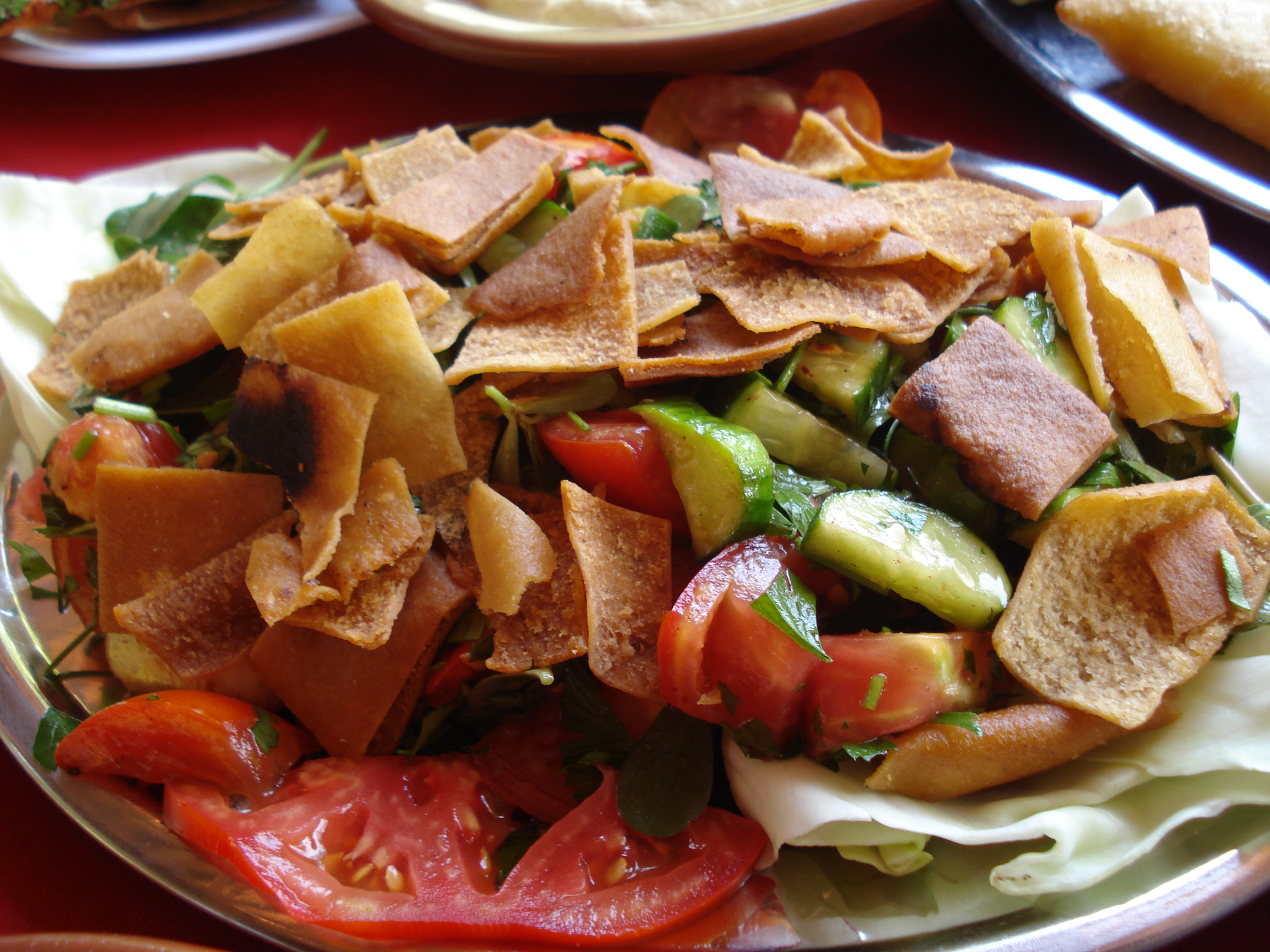 Fattoush, một ví dụ về ẩm thực Syria.