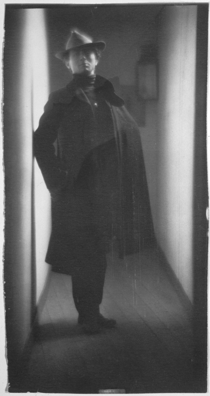 Edward Steichen, fotografer dan pelukis Luksemburg-Amerika yang berpengaruh secara internasional.