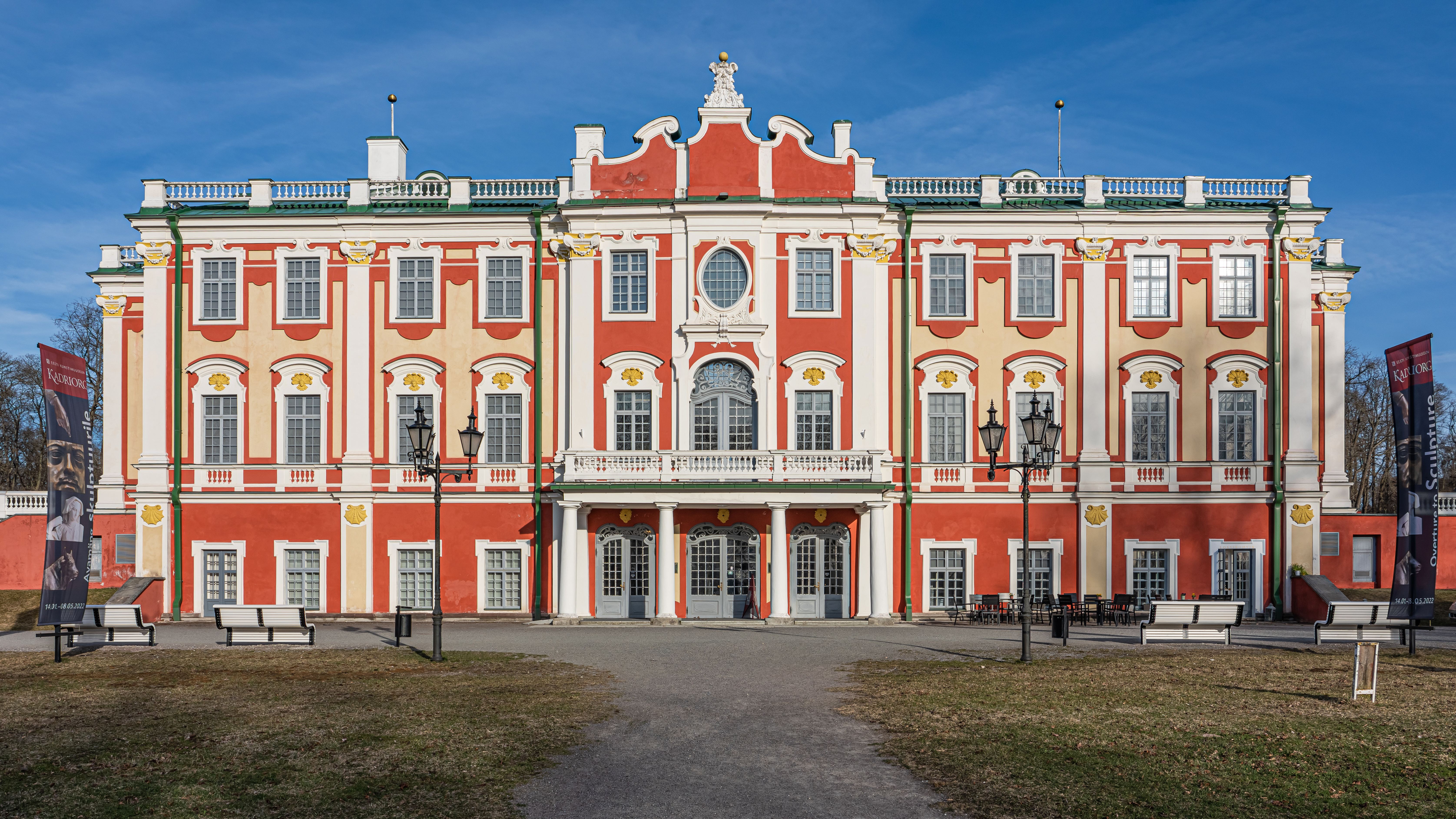 Istana Kadriorg dibina oleh Peter yang Agung.