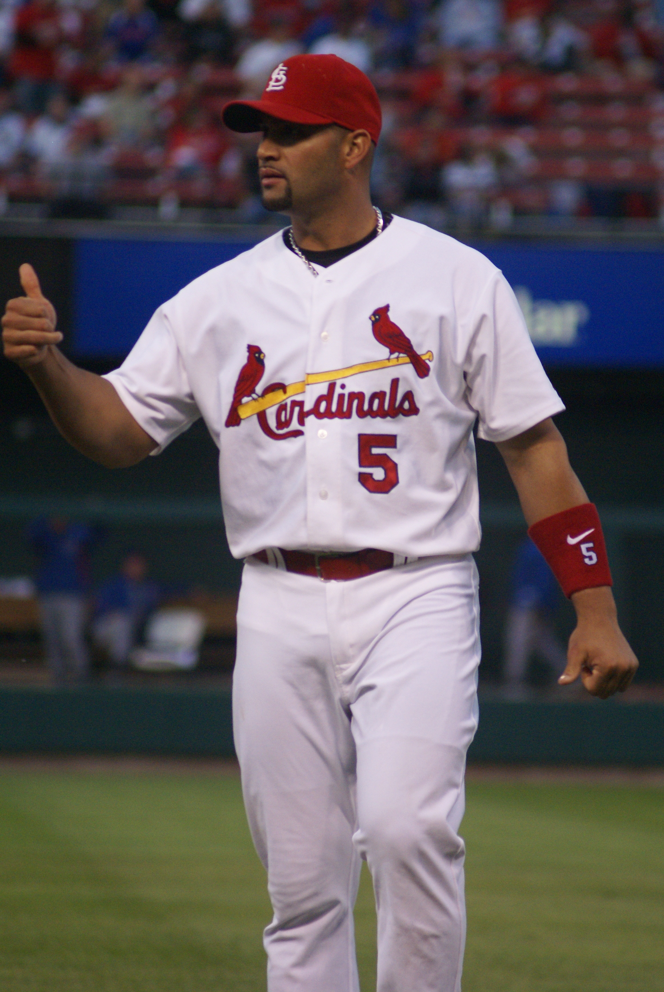 Cầu thủ Major League Baseball gốc Dominica Albert Pujols.