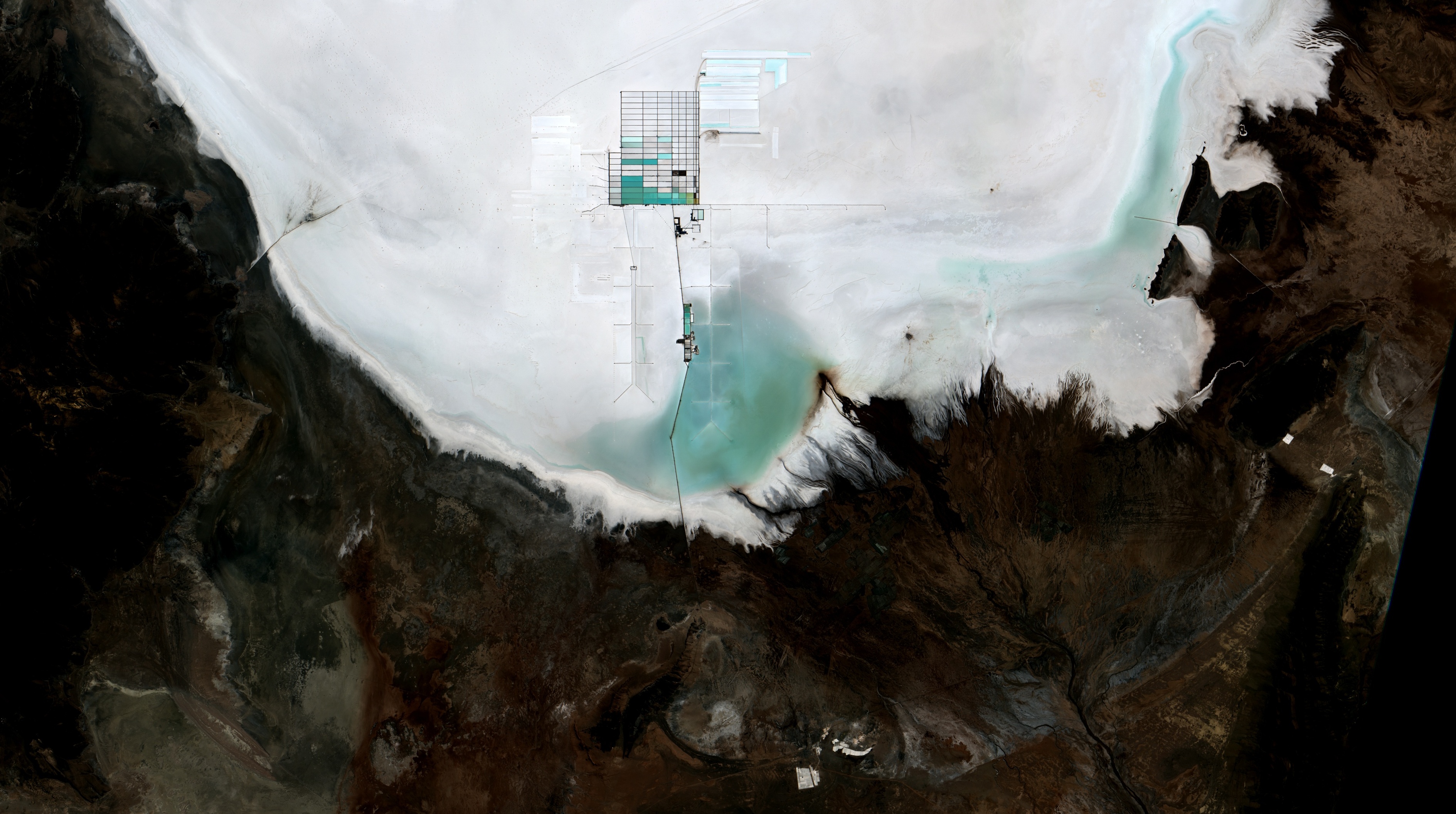 Lombong Litium di Salar de Uyuni.