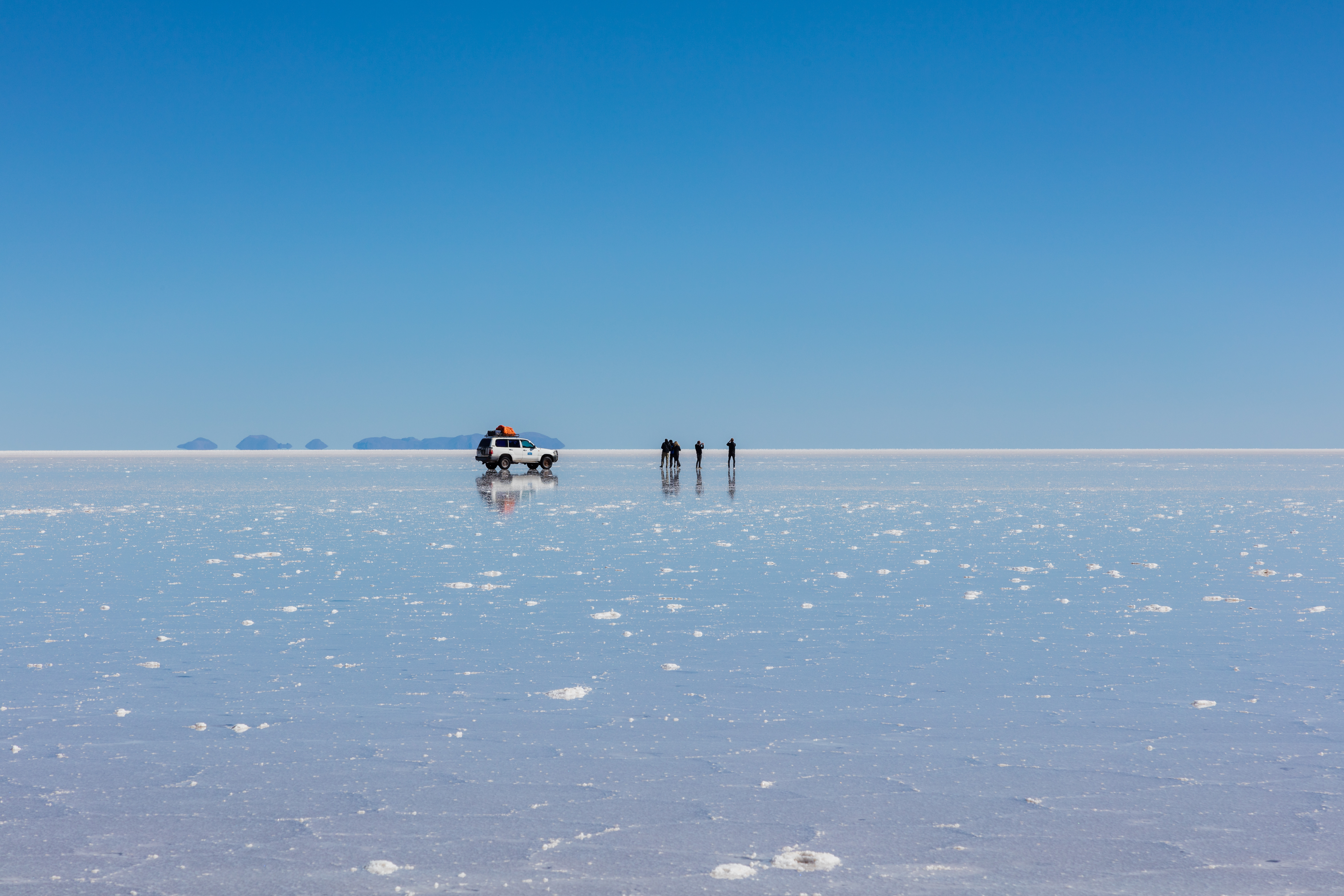 Salar de Uyuni là địa điểm được tham quan nhiều nhất ở Bolivia.