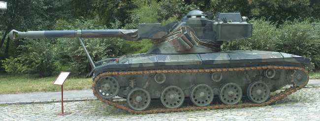 SK-105、ボリビア陸軍の主力戦車
