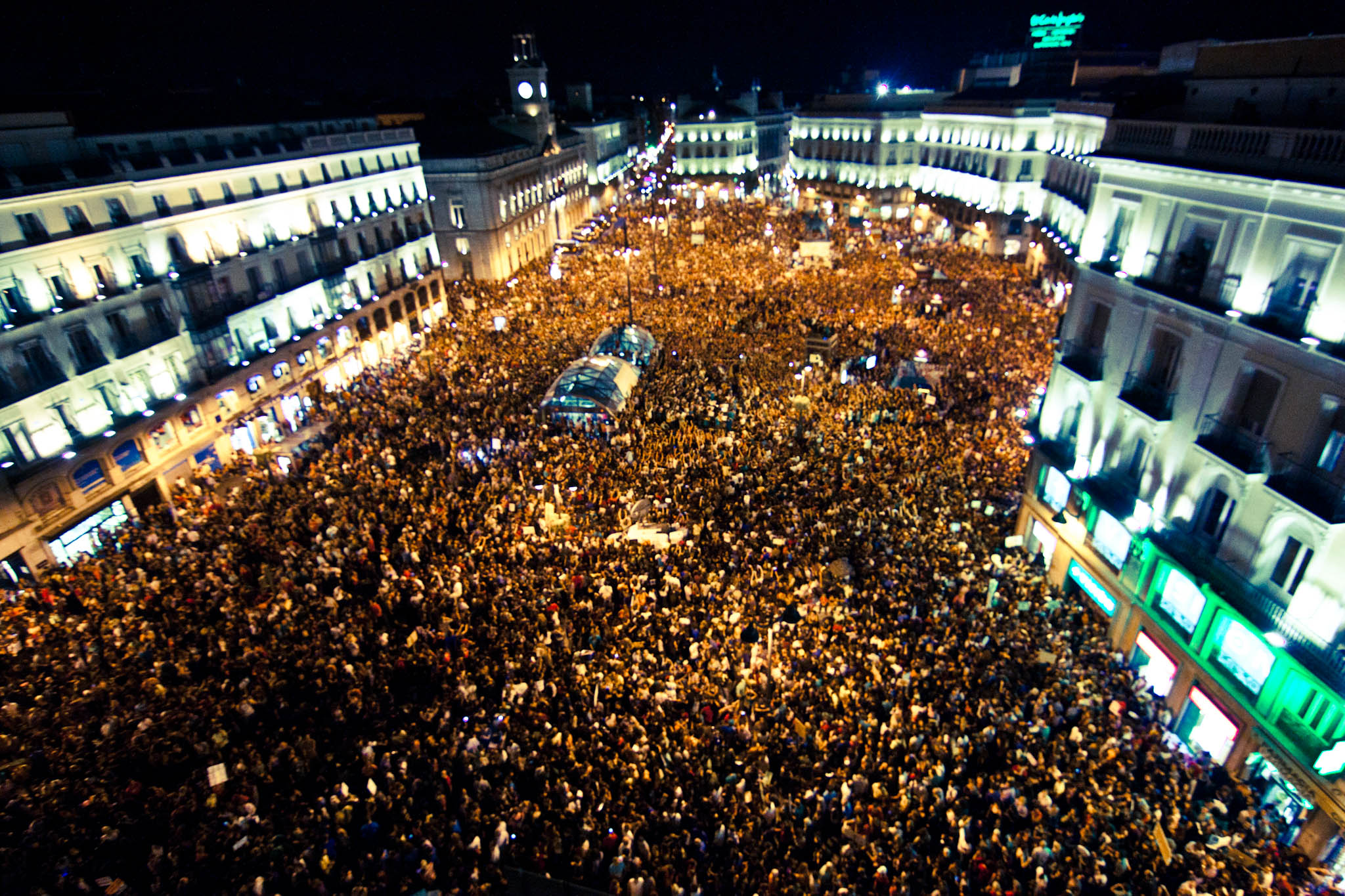 Demonstrasi menentang krisis dan tingginya pengangguran kaum muda di Madrid, 15 Oktober 2011