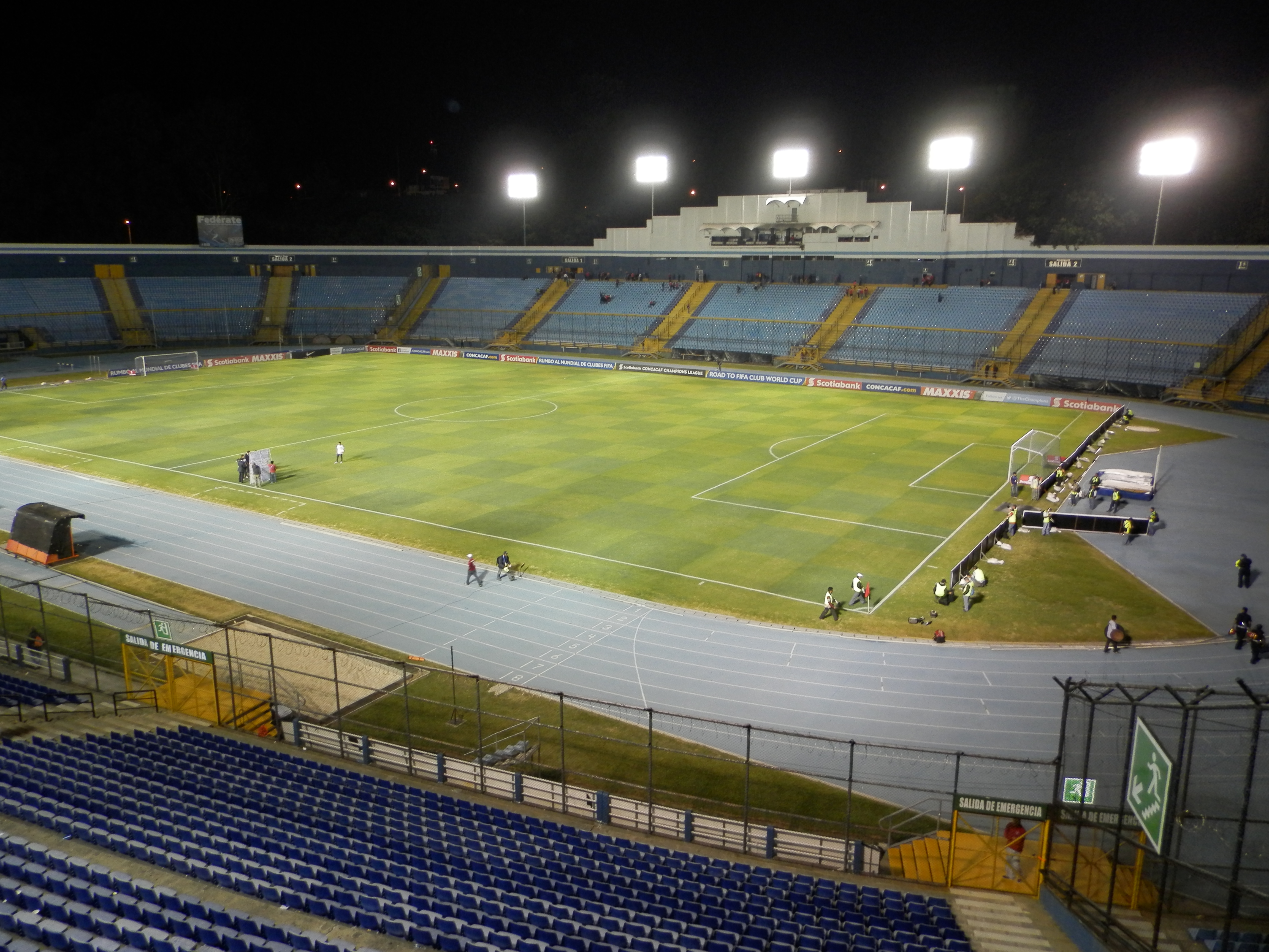 Sân vận động Doroteo Guamuch Flores ở Thành phố Guatemala.