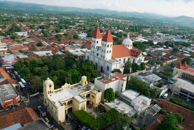 San Miguel là một trung tâm kinh tế quan trọng của El Salvador và là nơi tổ chức