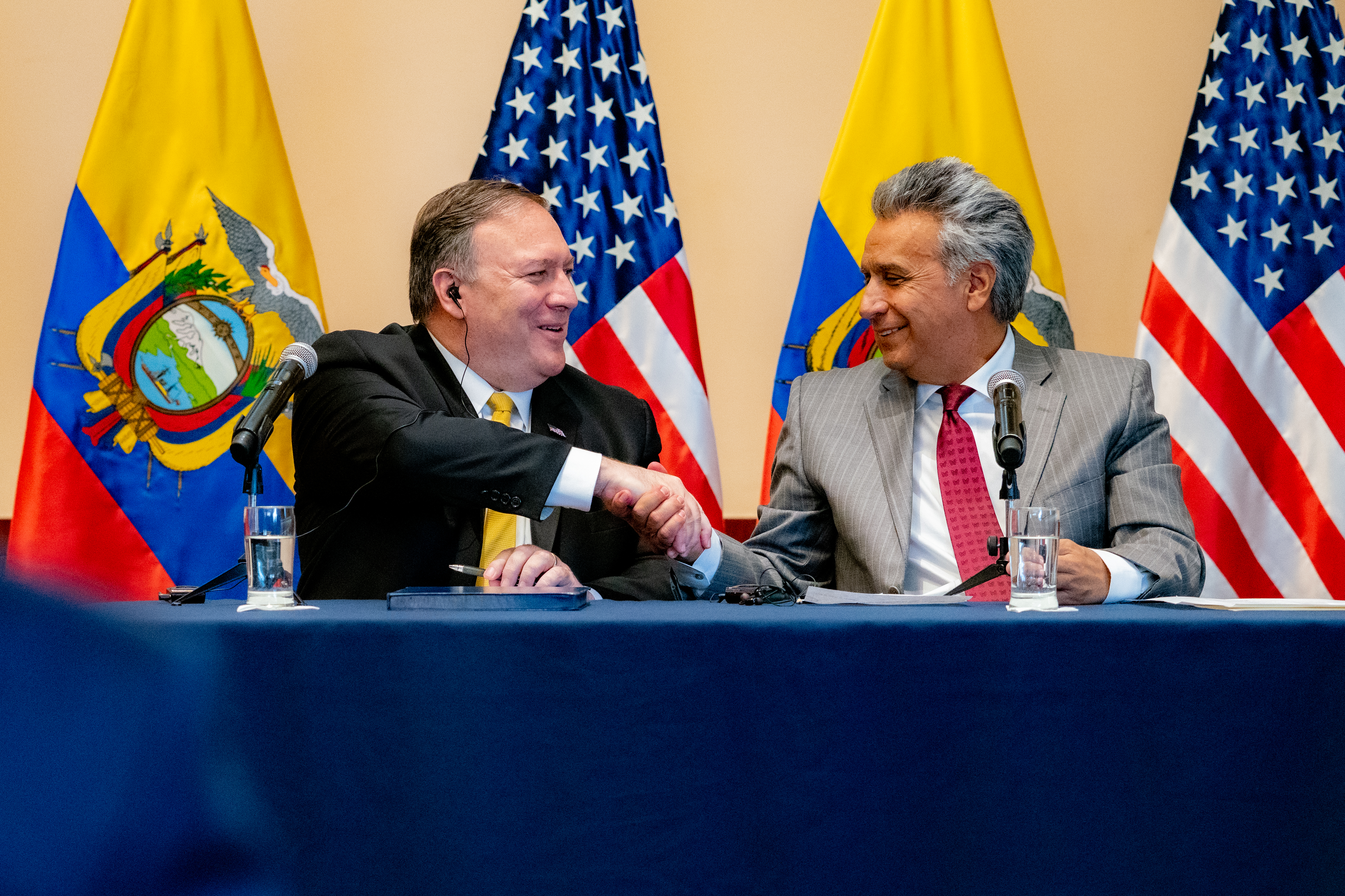 Presiden Ekuador Lenín Moreno bersama Menteri Luar Negeri AS Mike Pompeo, 20 Juli 2019