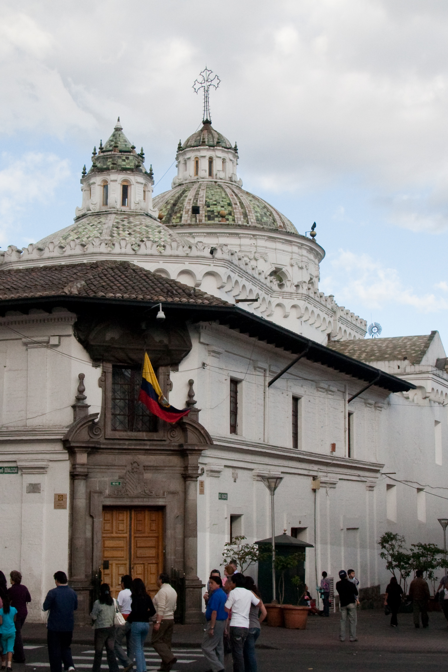 Biara Yesuit Kolonial La Compañía di Quito