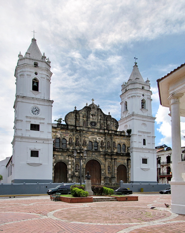 Katedral Metropolitan Kota Panama masa kolonial.