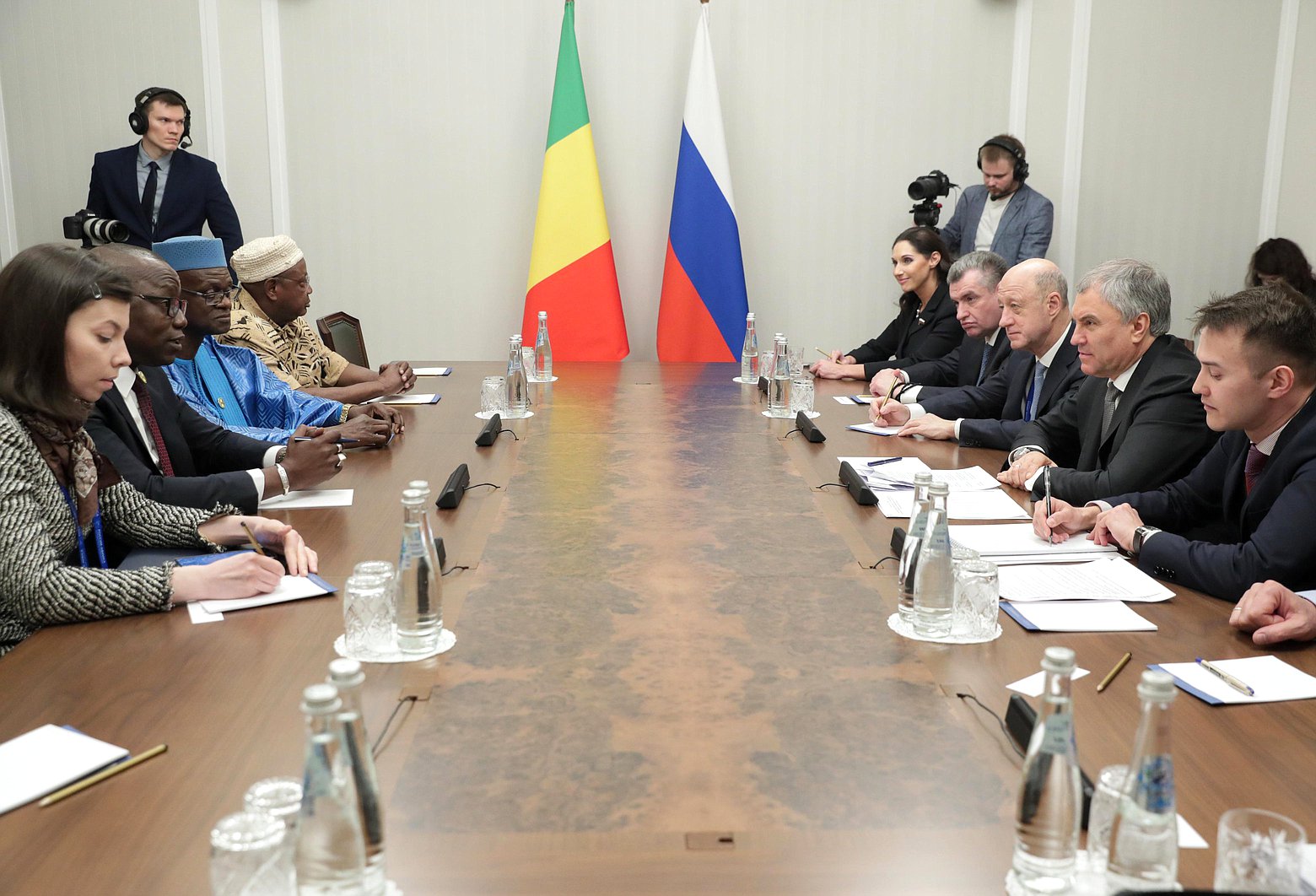 Perwakilan Mali dan Rusia pada Konferensi Parlemen Internasional ke-2
