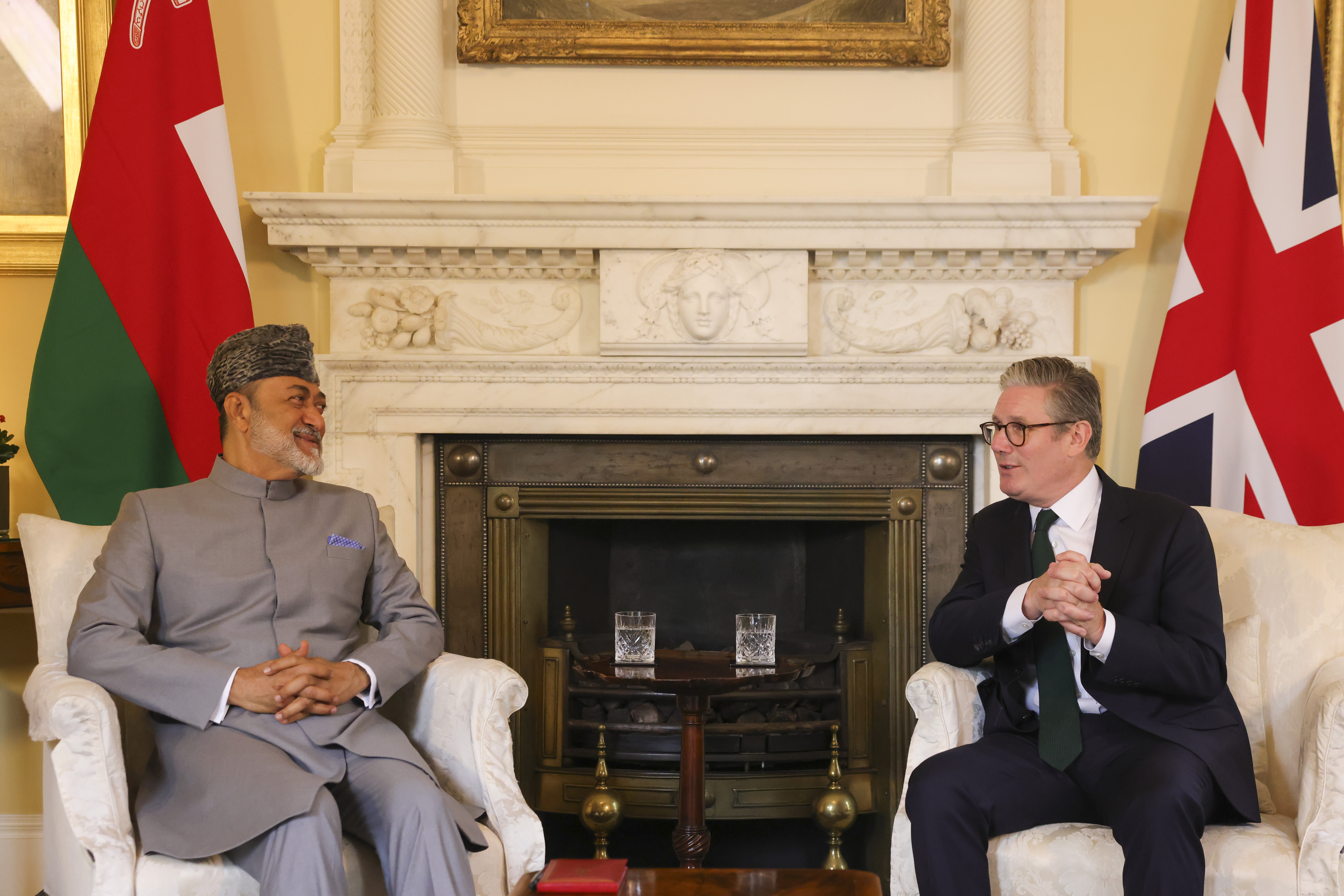 Sultan Haitham bin Tariq bersama Perdana Menteri British Keir Starmer, Ogos 2024