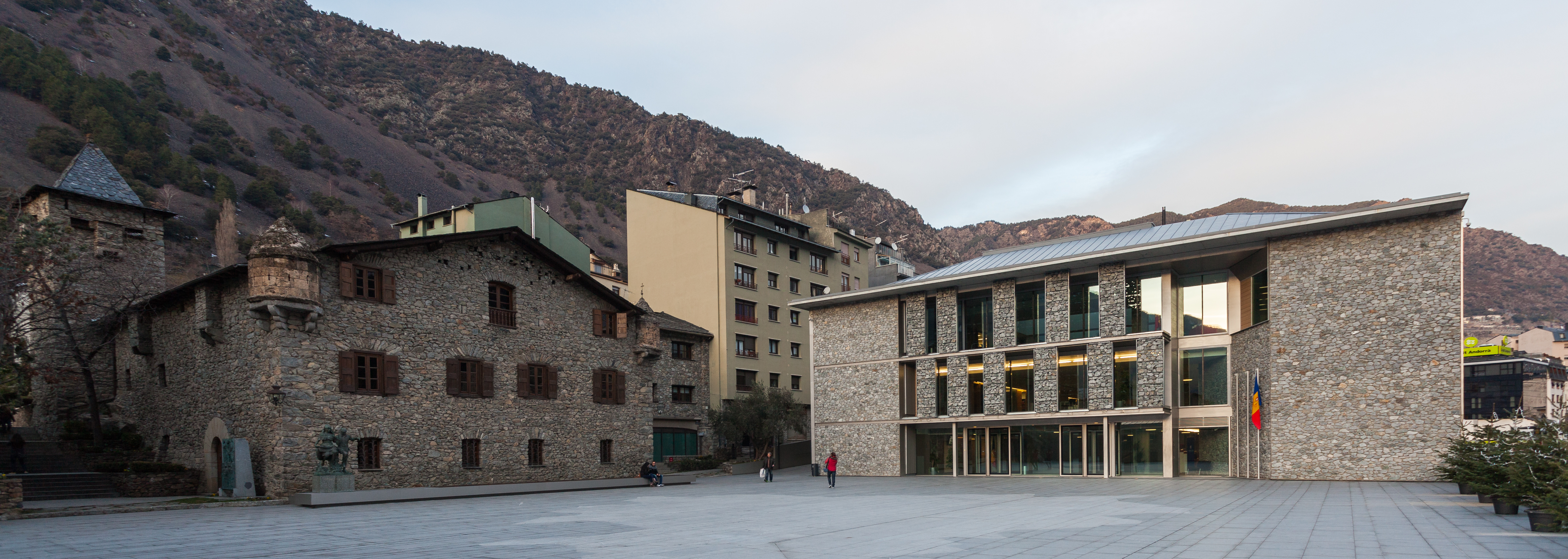 Parlimen Baru Andorra, ibu pejabat Majlis Agung sejak 2011, bersebelahan dengan Casa de la Vall