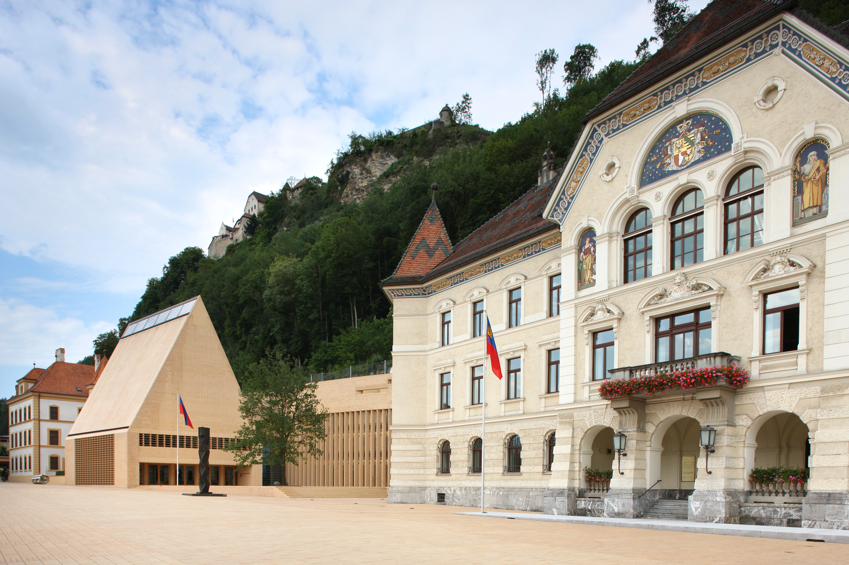 Pusat pemerintahan di Vaduz