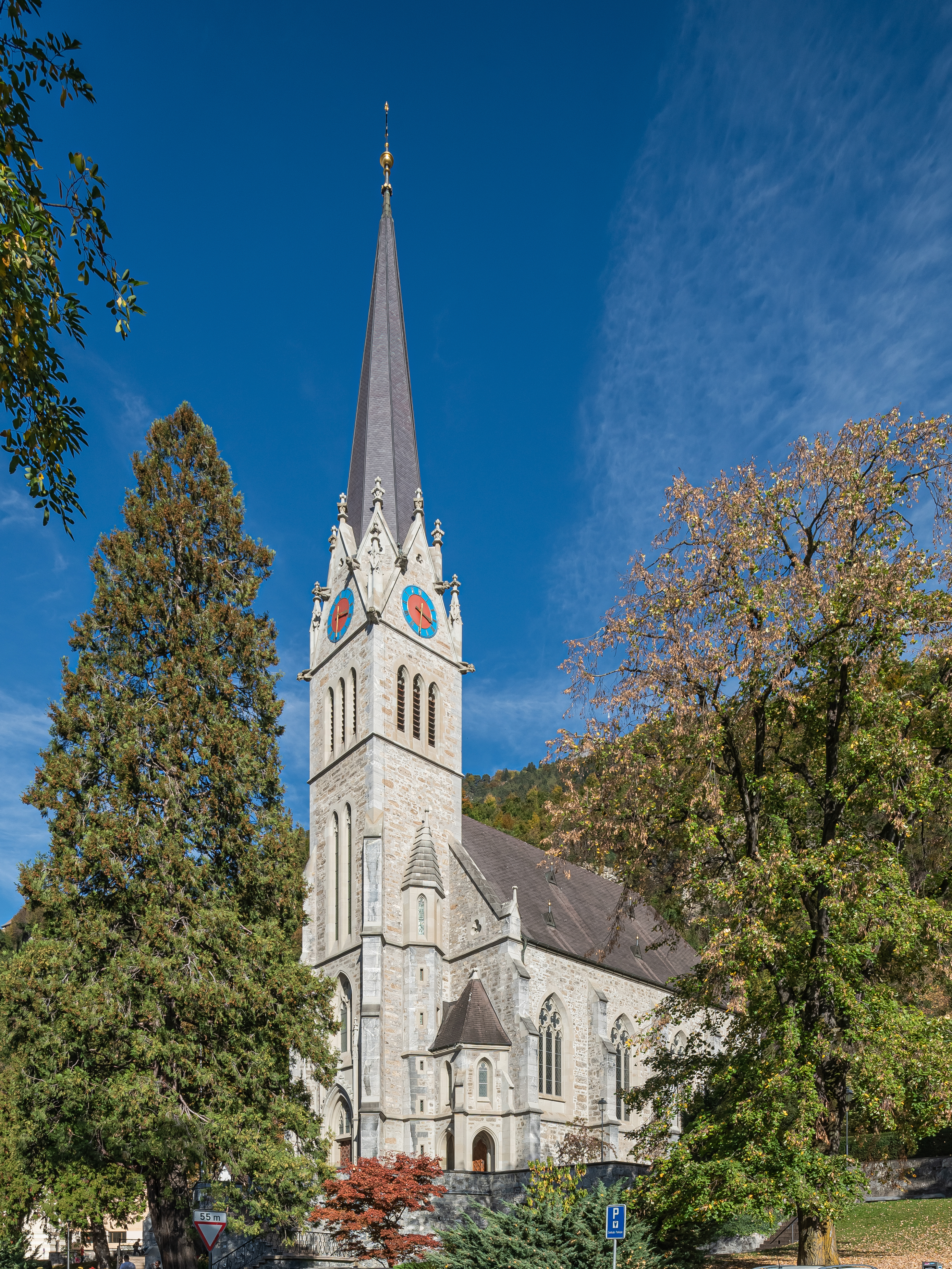 Katedral Katolik St. Florin di Vaduz